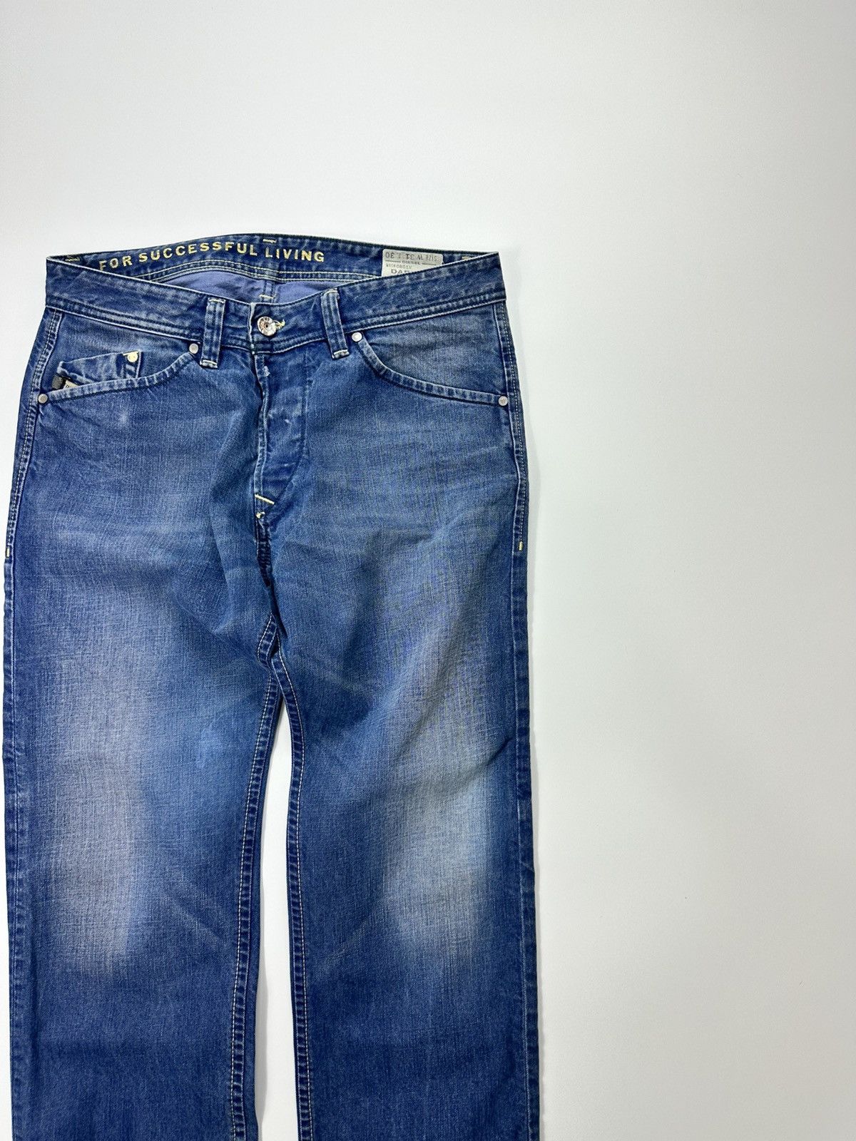 Diesel Diesel Daron Denim Jeans 31x30 Size US 31 - 5 Thumbnail
