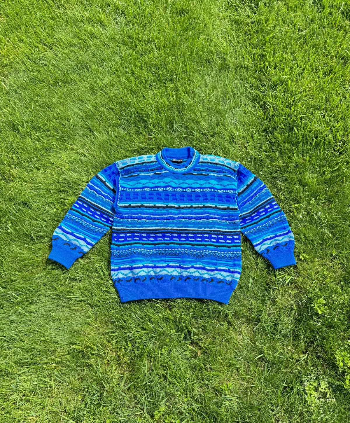 Coogi × Vintage Sweater Coogi Vintage Blue Y2K 3D Knit Very Rare Size US L / EU 52-54 / 3 - 1 Thumbnail