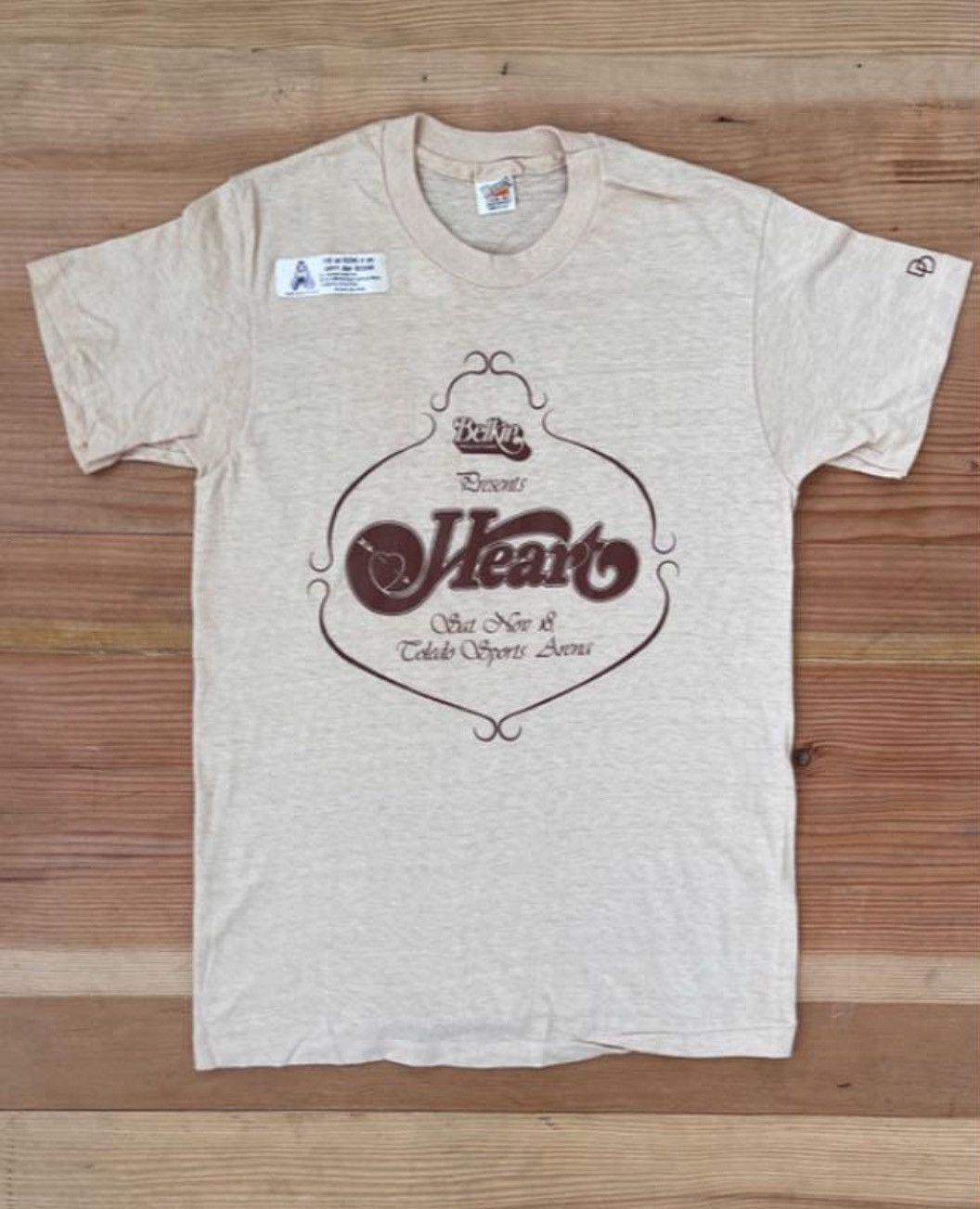 Other 1978 Original Heart Band Tee XS/S Size XS / US 0-2 / IT 36-38 - 1 Thumbnail