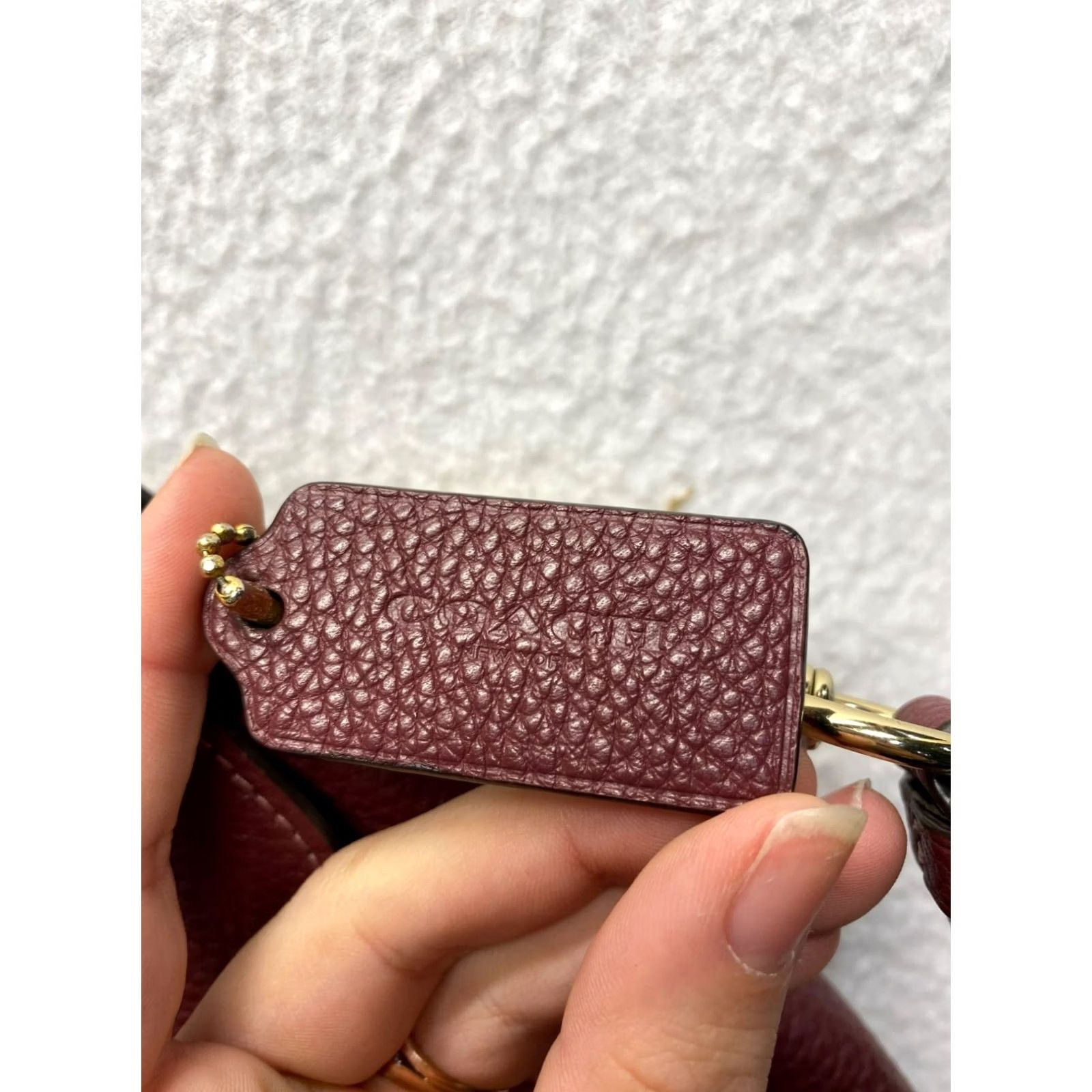 Coach VINTAGE Coach Shoulder Bag Womens OS Maroon Leather Brown F80840 Like New Size ONE SIZE - 5 Thumbnail