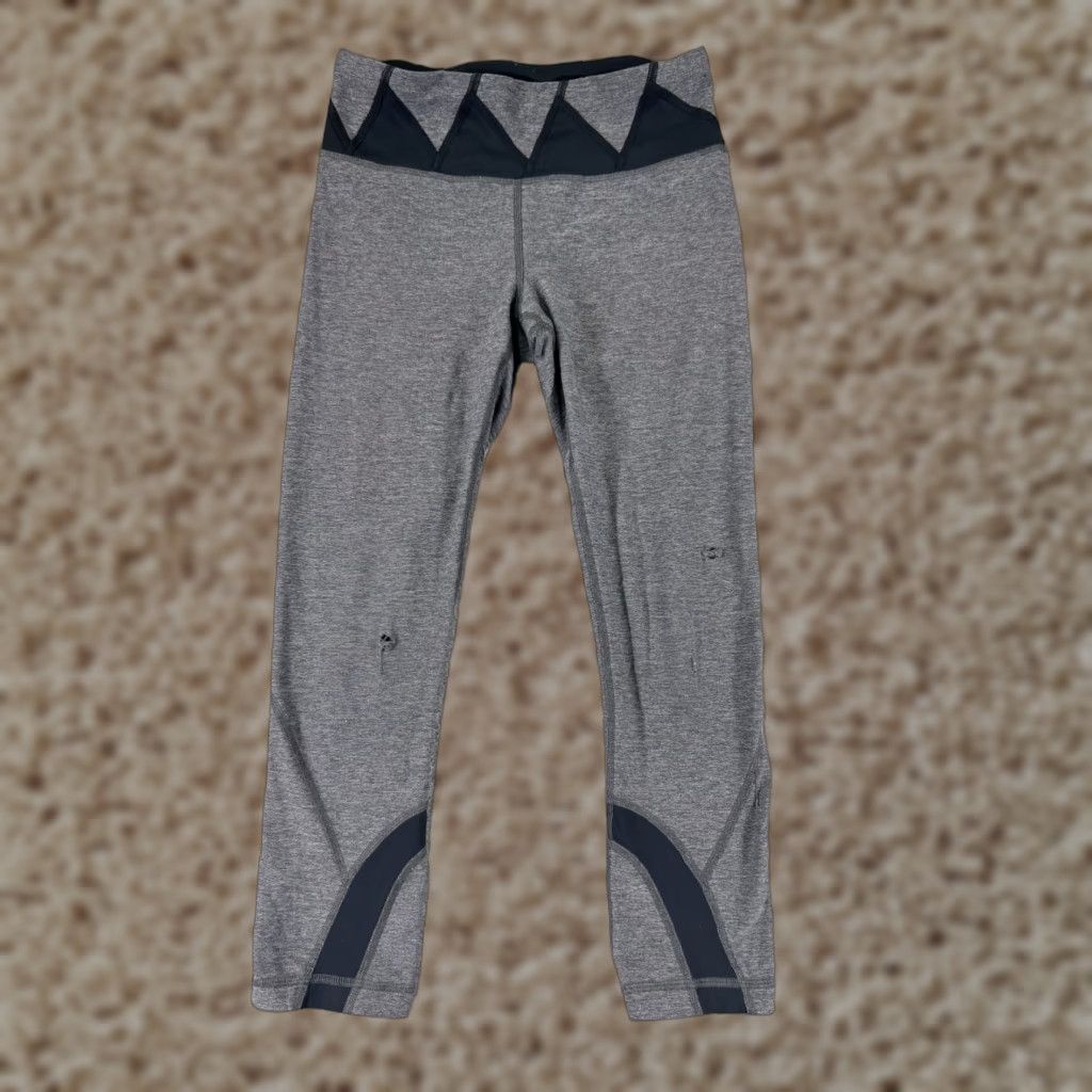 Lululemon Lululemon Pants Womens 4 Gray Inspire Crop II All Luxtreme Run Running W6D03S Size 27" / US 4 / IT 40 - 1 Thumbnail