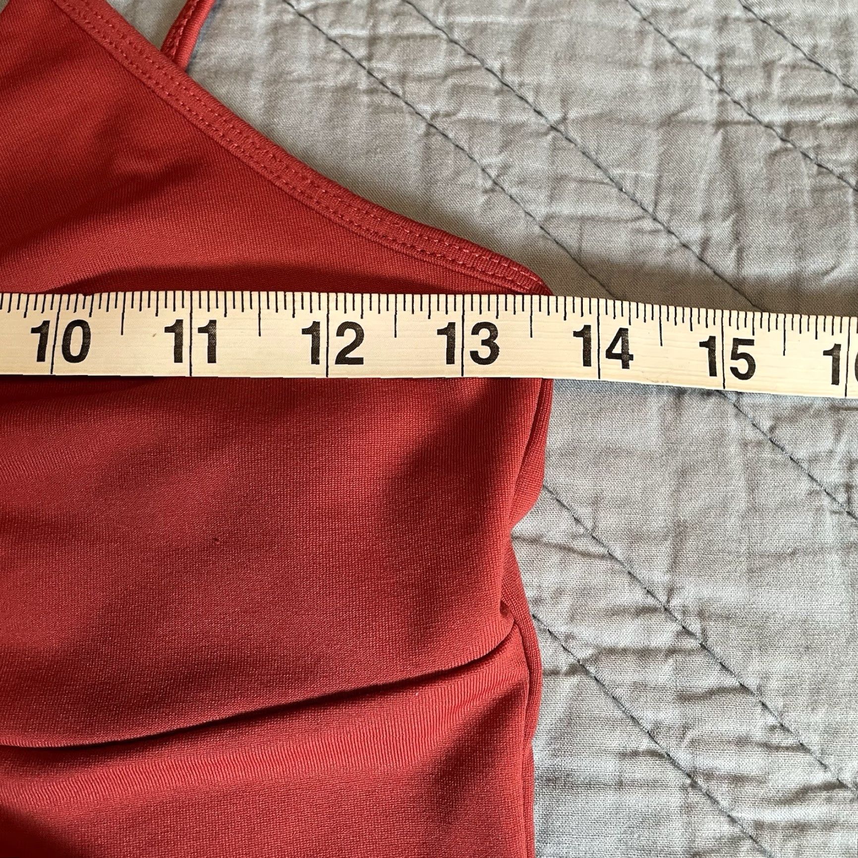Abercrombie & Fitch Abercrombie & Fitch Tank Top size Small Soft AF Twist Front Rust Cropped Fall Size S / US 4 / IT 40 - 5 Thumbnail