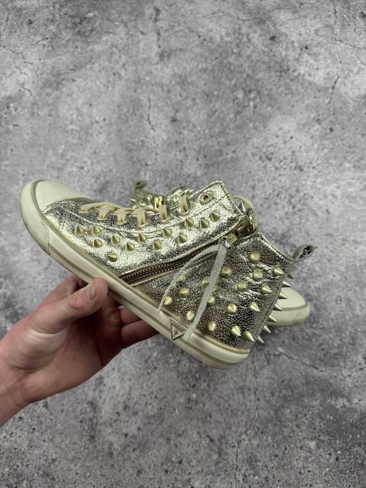 Guess AVANT GARDE GUESS SPIKED STUDED GOLD Y2K SNEAKERS Size US 8 / IT 38 - 10 Thumbnail