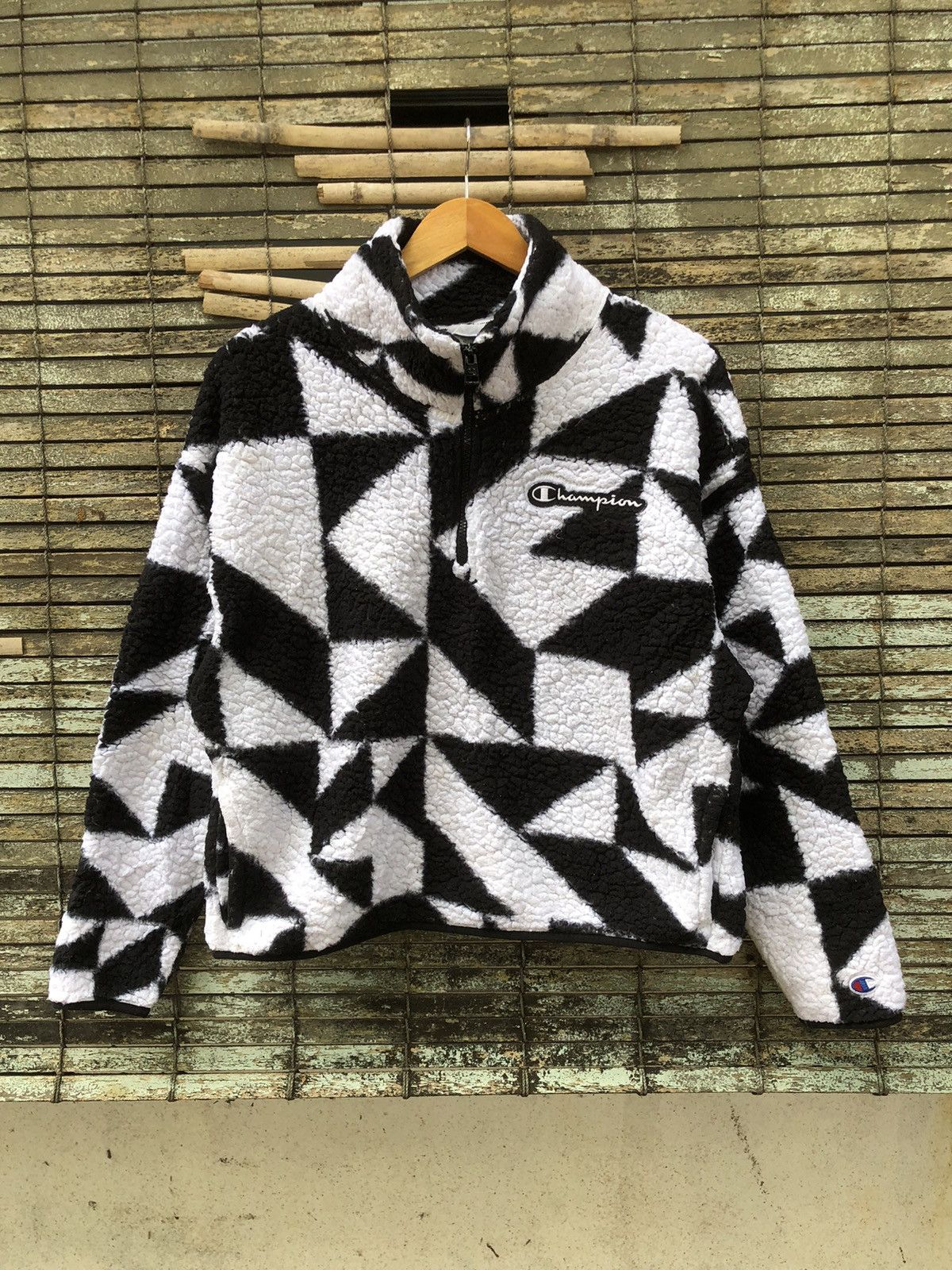 Japanese Brand × Vintage Vintage Champion Sherpa Quater Zip Fleece Sweatshirt Size US L / EU 52-54 / 3 - 1 Thumbnail