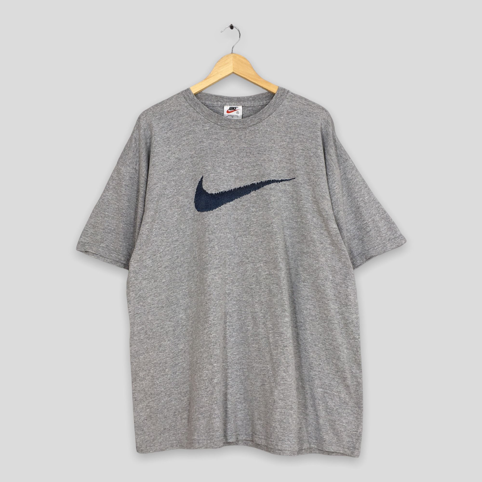 Nike Vintage 90's Nike Swoosh Tshirt XLarge Oversized Size US XL / EU 56 / 4 - 1 Thumbnail
