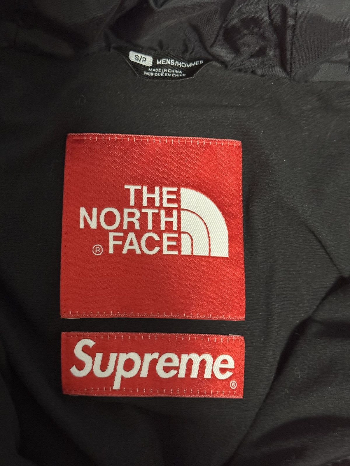 Supreme × The North Face Supreme tnf north face Red bandana Paisley mountain Jacket Size US S / EU 44-46 / 1 - 4 Thumbnail