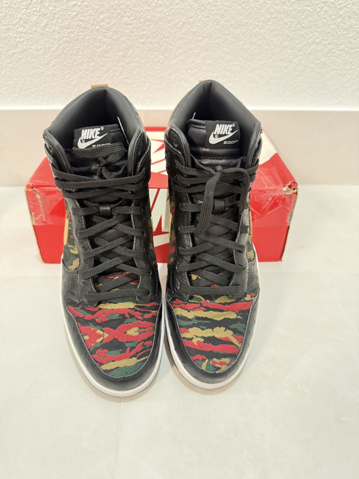 Nike Nike Dunk CMFT Premium Tiger Camo Ostrich Size 11 Size US 11 / EU 44 - 4 Thumbnail