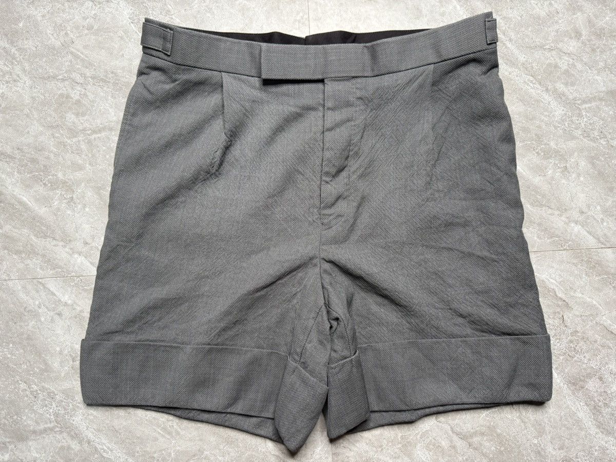 Thom Browne Thom Browne F/W 22 Single Pleated Wool Shorts Size US 31 - 1 Thumbnail