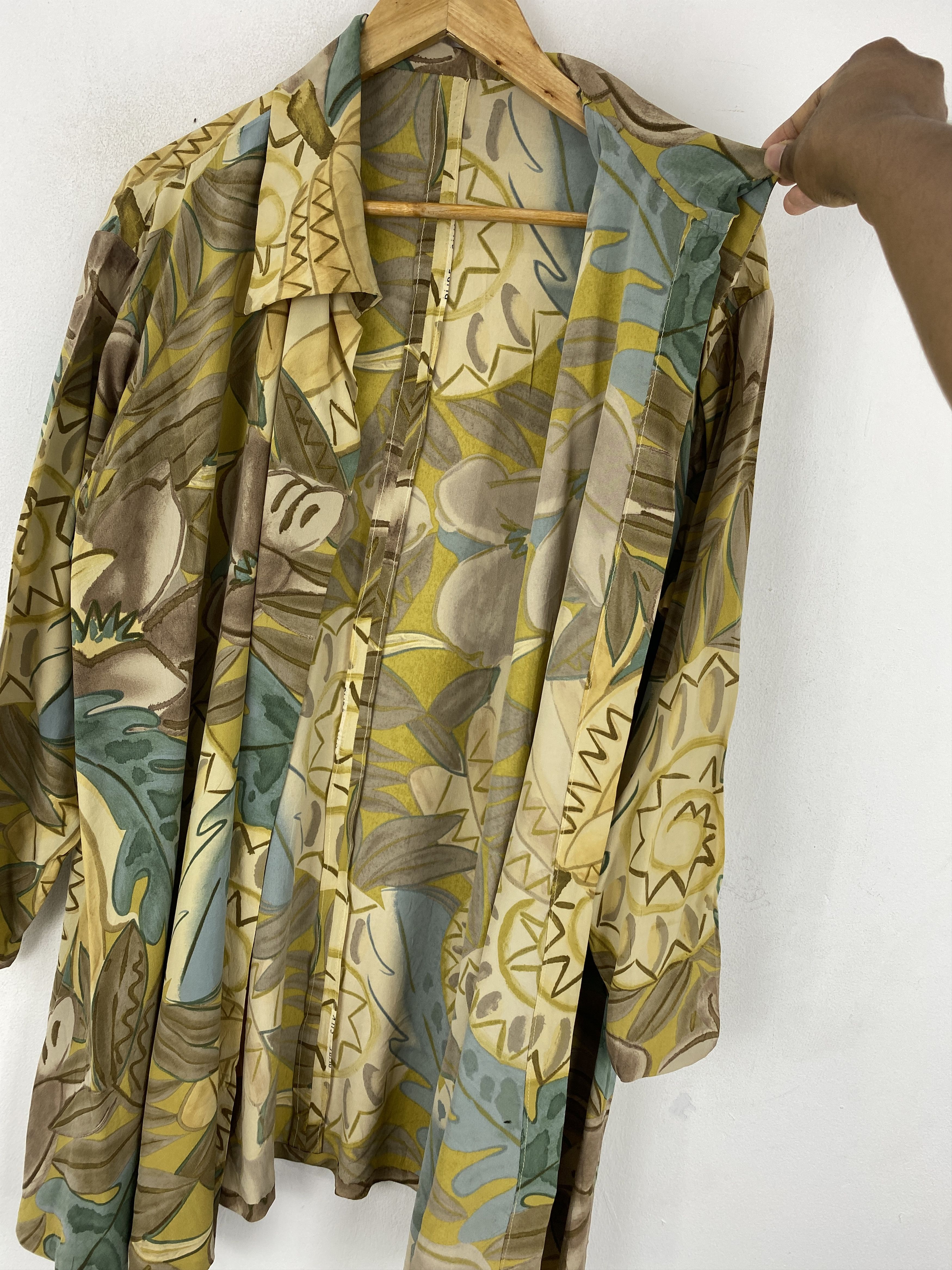 SikSilk × Vintage Vintage Japanese Brand Pure Silk Shirt Blouse J1899 Size US XL / EU 56 / 4 - 8 Thumbnail