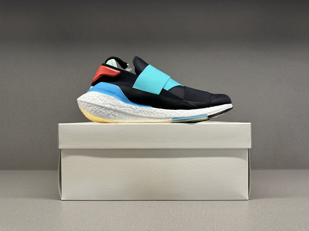 Adidas × Y-3 Adidas Y-3 Ultra Boost 22 Black Vivid Mint Size US 10.5 / EU 43-44 - 3 Thumbnail