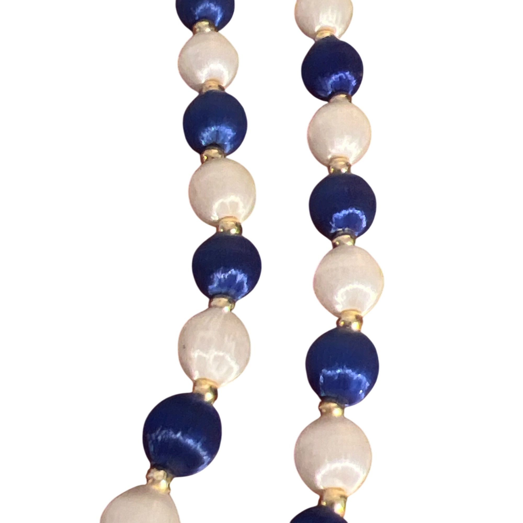 Other Vintage Blue & White Silk Thread Beaded Necklace Gold Tone S Size ONE SIZE - 3 Thumbnail