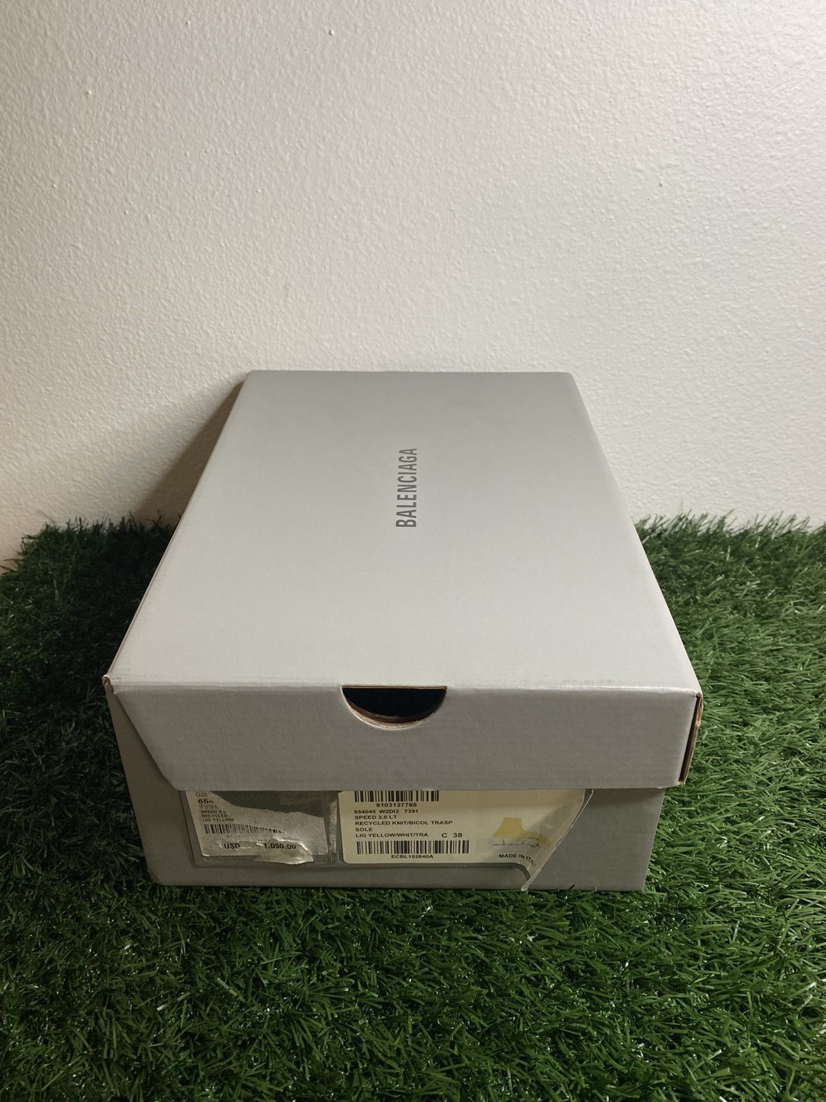 Balenciaga W Balenciaga Speed 2.0 ‘ Yellow ‘| Size 38 EU | NEW Size US 8 / IT 38 - 10 Thumbnail