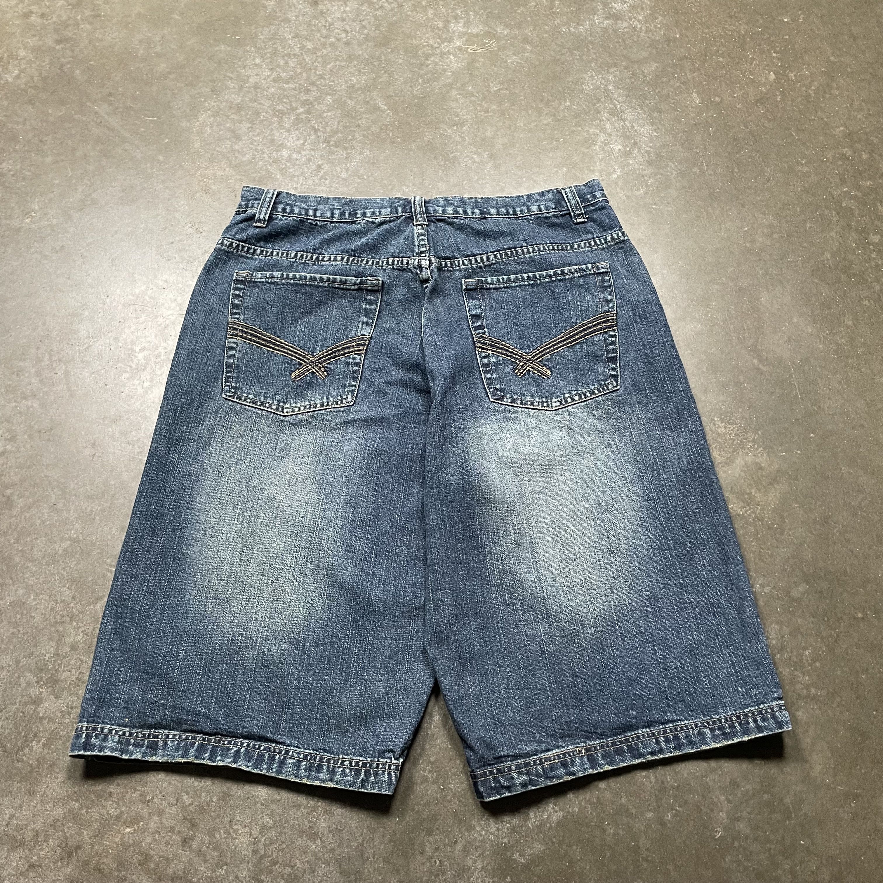 Southpole × Vintage Y2K Baggy Faded Jean Shorts 00s Skater Grunge 90s Size US 36 / EU 52 - 1 Thumbnail