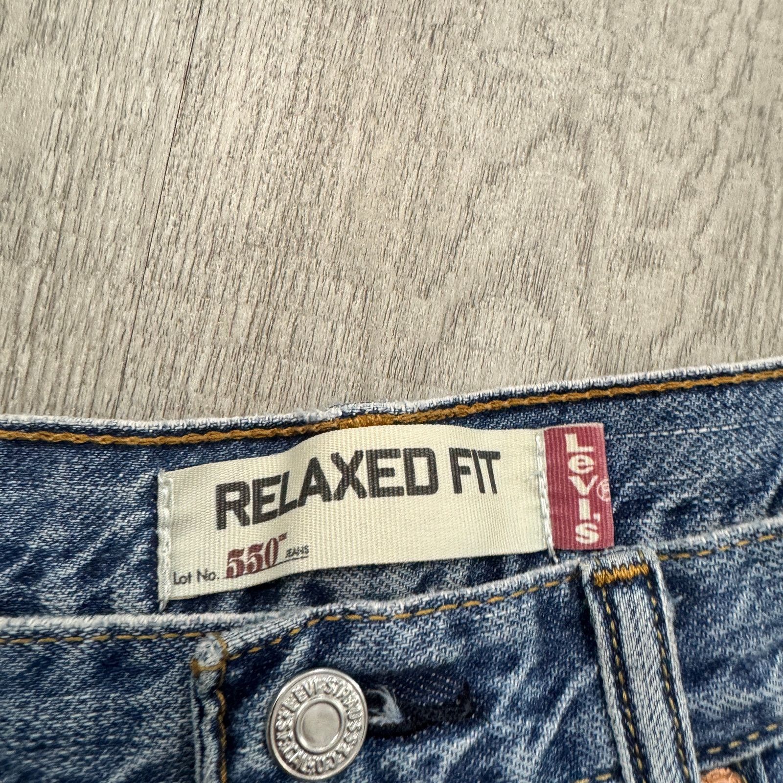 Levi's Vintage Levis 550 Jean Shorts Mens 33 Blue 10" Inseam y2k Size US 33 - 3 Thumbnail