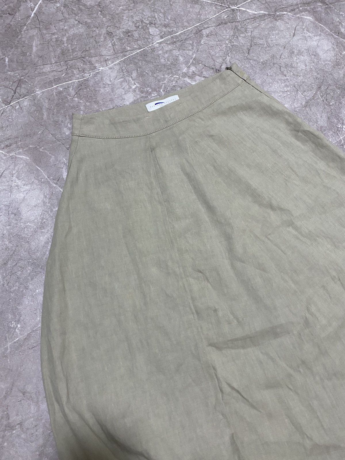Fabiana Filippi Rare Fabiana Filippi High-Waisted A-Line Skirt Made In italy Size 32" / US 10 / IT 46 - 3 Thumbnail