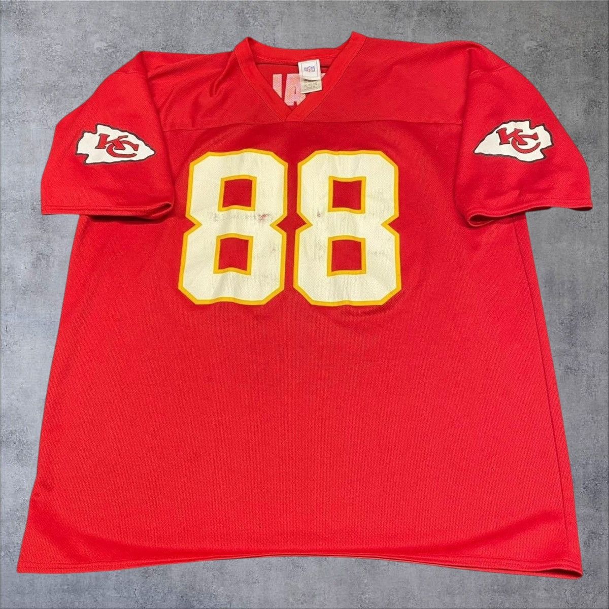 NFL × Vintage Vintage Tony Gonzalez Jersey Size US XXL / EU 58 / 5 - 1 Thumbnail