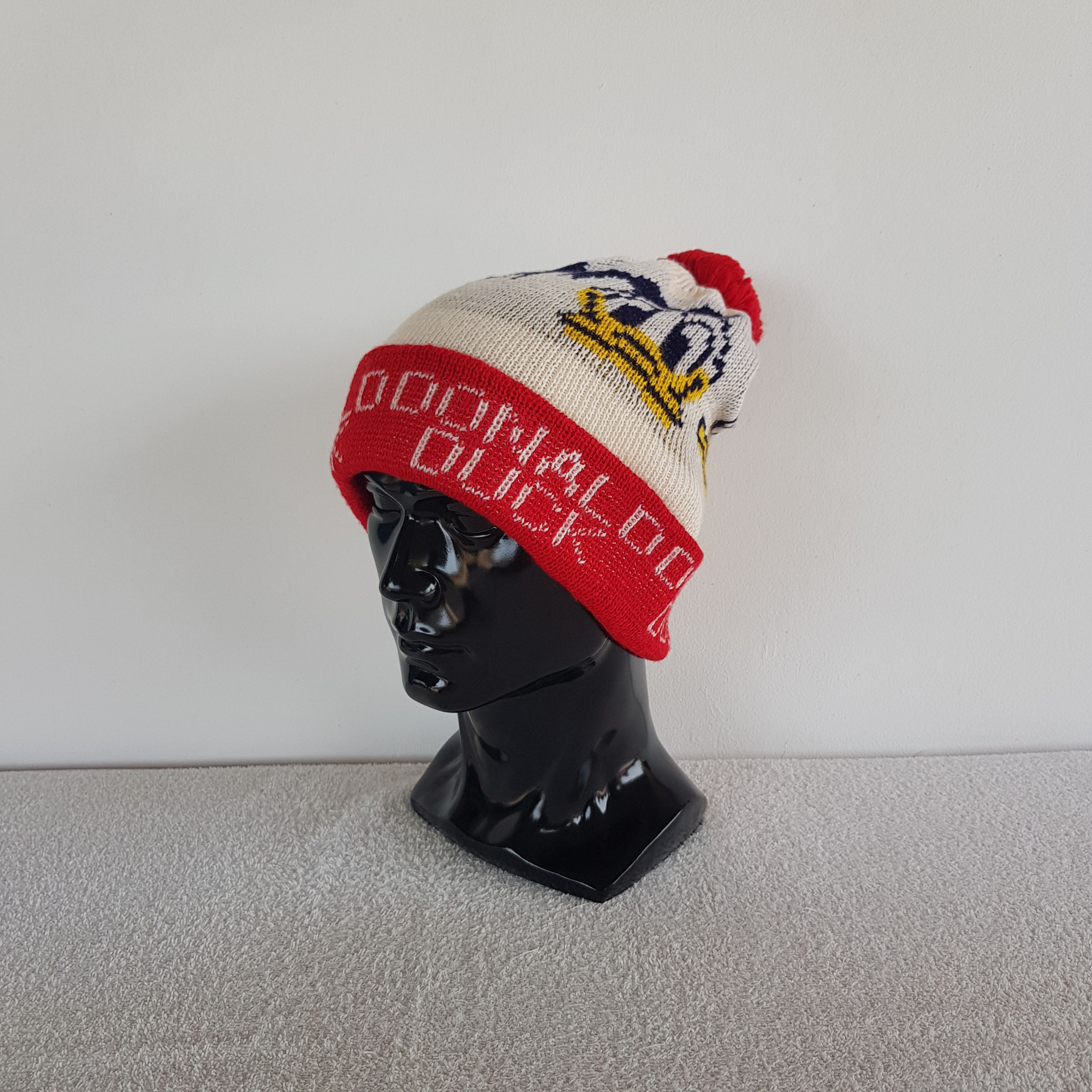 Disney Vintage 70s Donald Duck Mickey Mouse Beanie Snow Caps Hats Size ONE SIZE - 1 Thumbnail