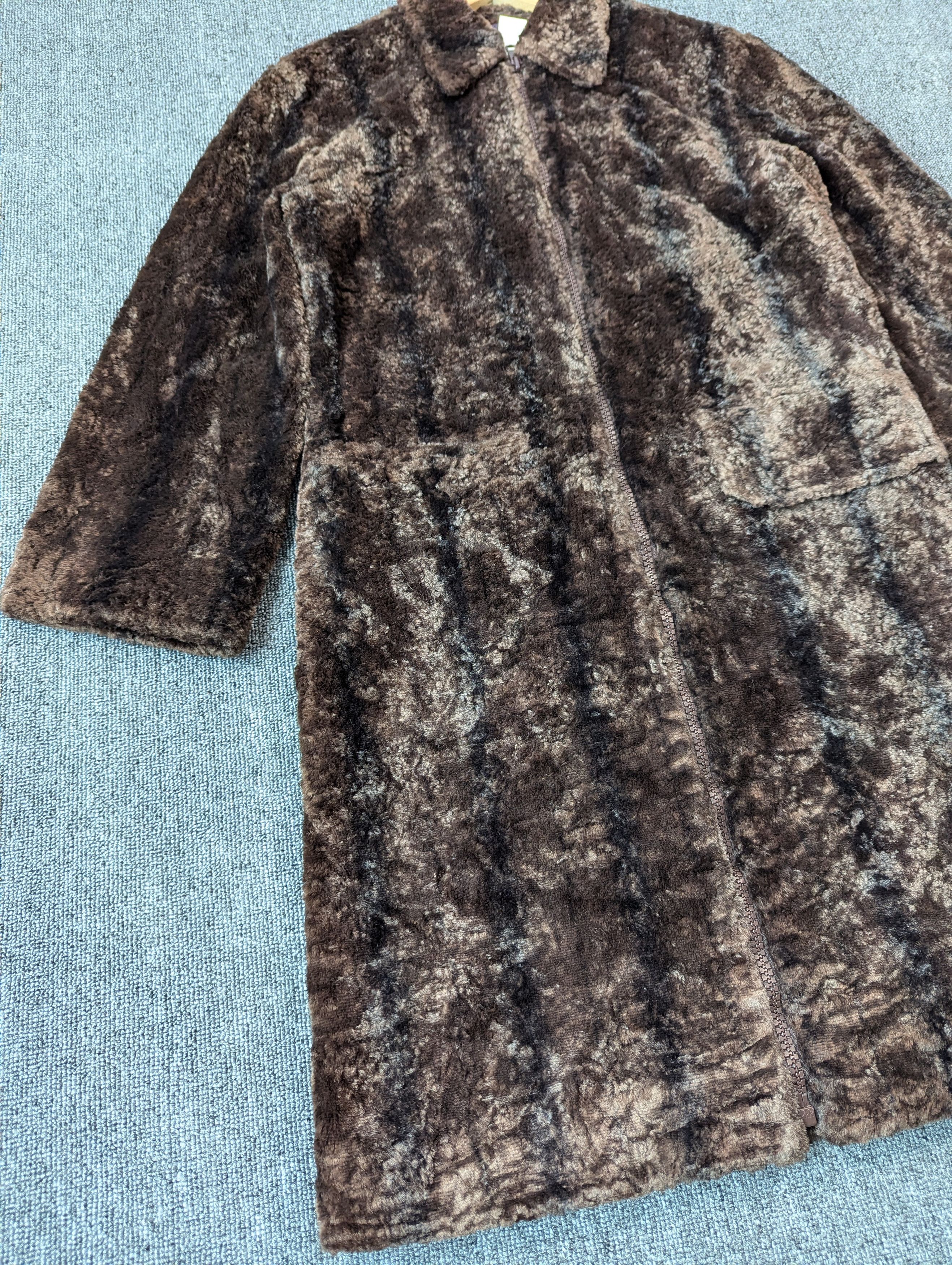Japanese Brand × Vintage K.A.T Faux Fur Rayon Long Coat Zipper Jacket Size M Size M / US 6-8 / IT 42-44 - 4 Thumbnail