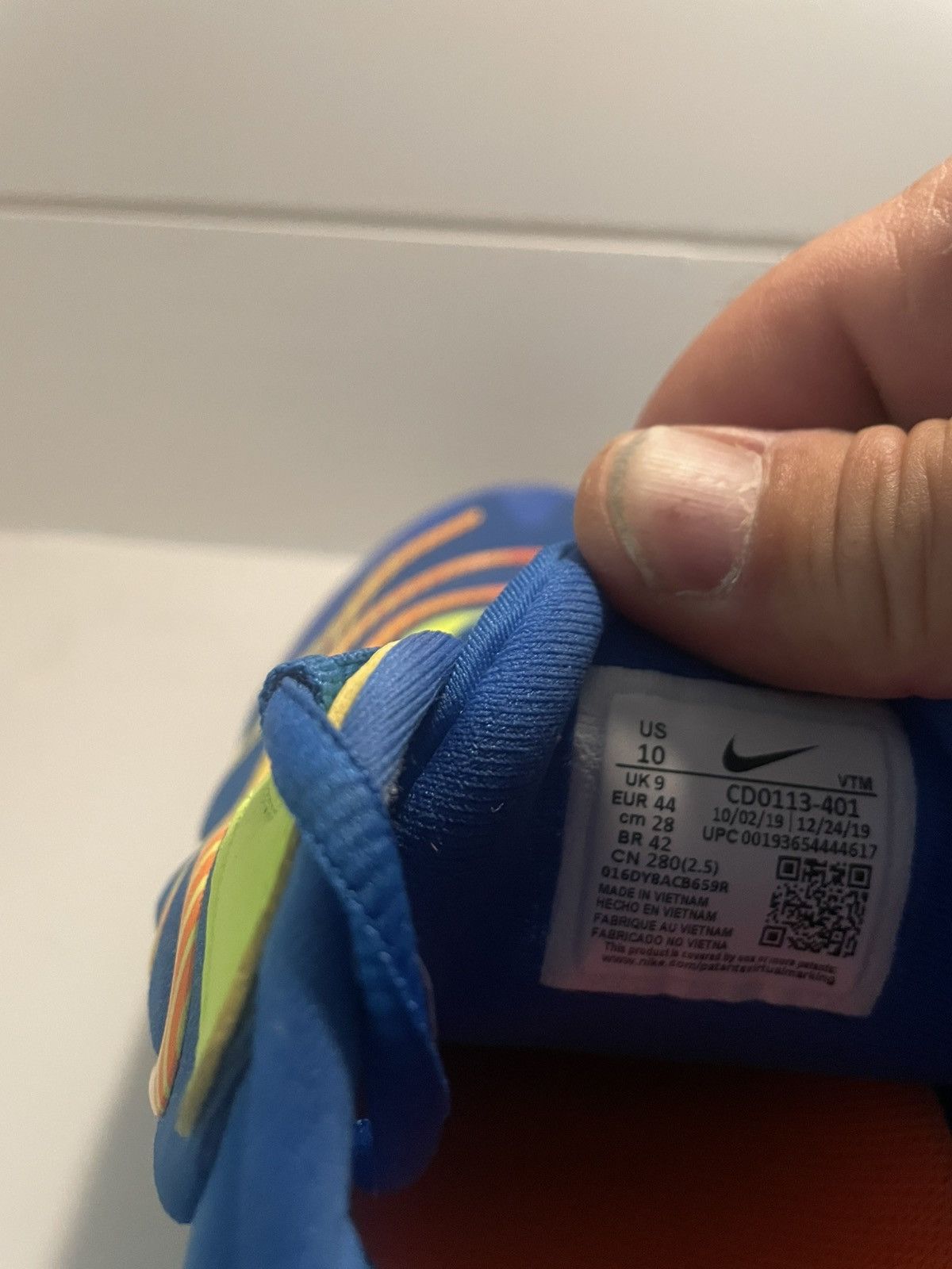 Nike Nike 270 air Max Size US 10 / EU 43 - 2 Thumbnail