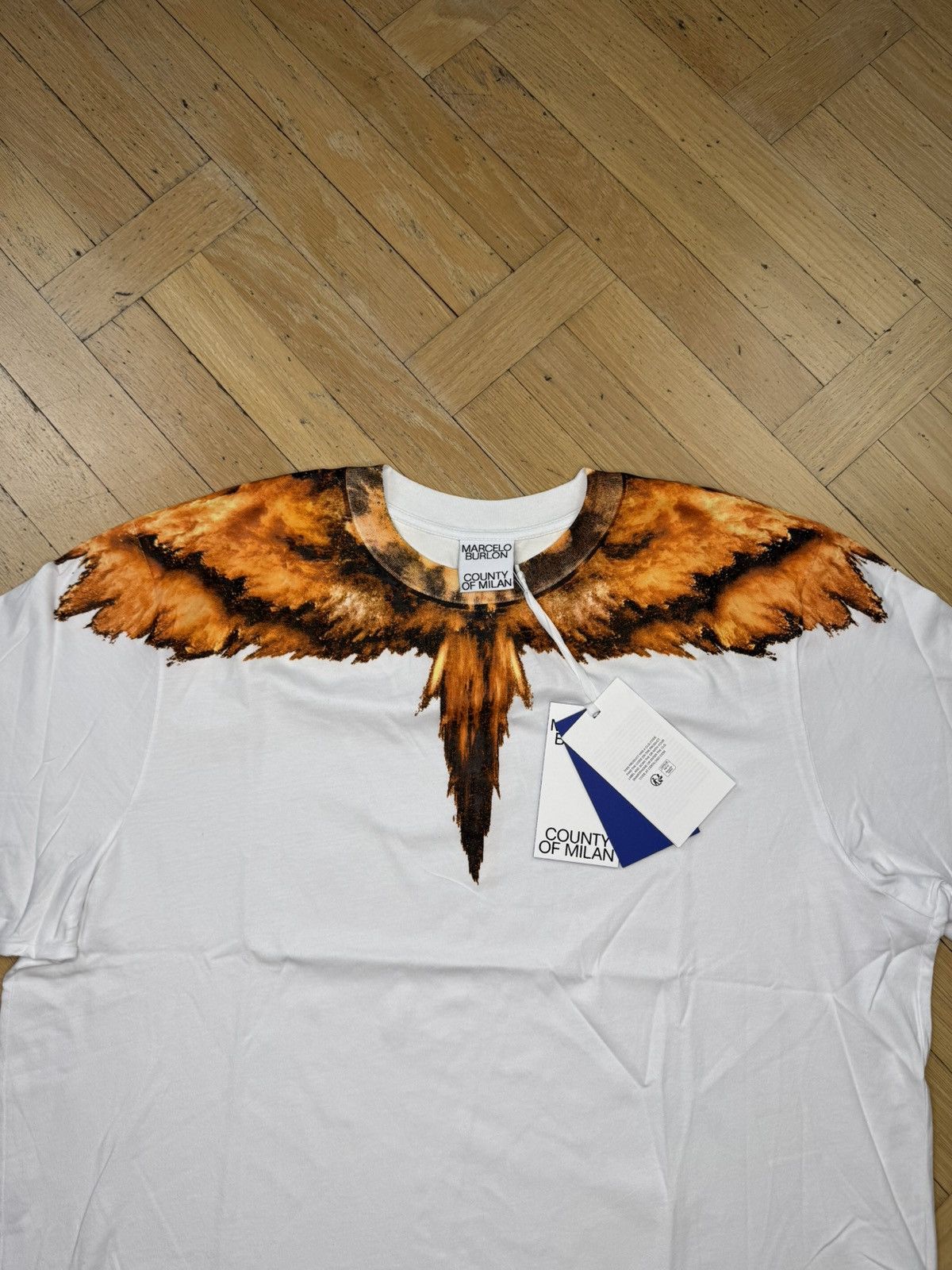 Marcelo Burlon MARCELO BURLON WING FLAME WHITE TEE Size US XL / EU 56 / 4 - 3 Thumbnail