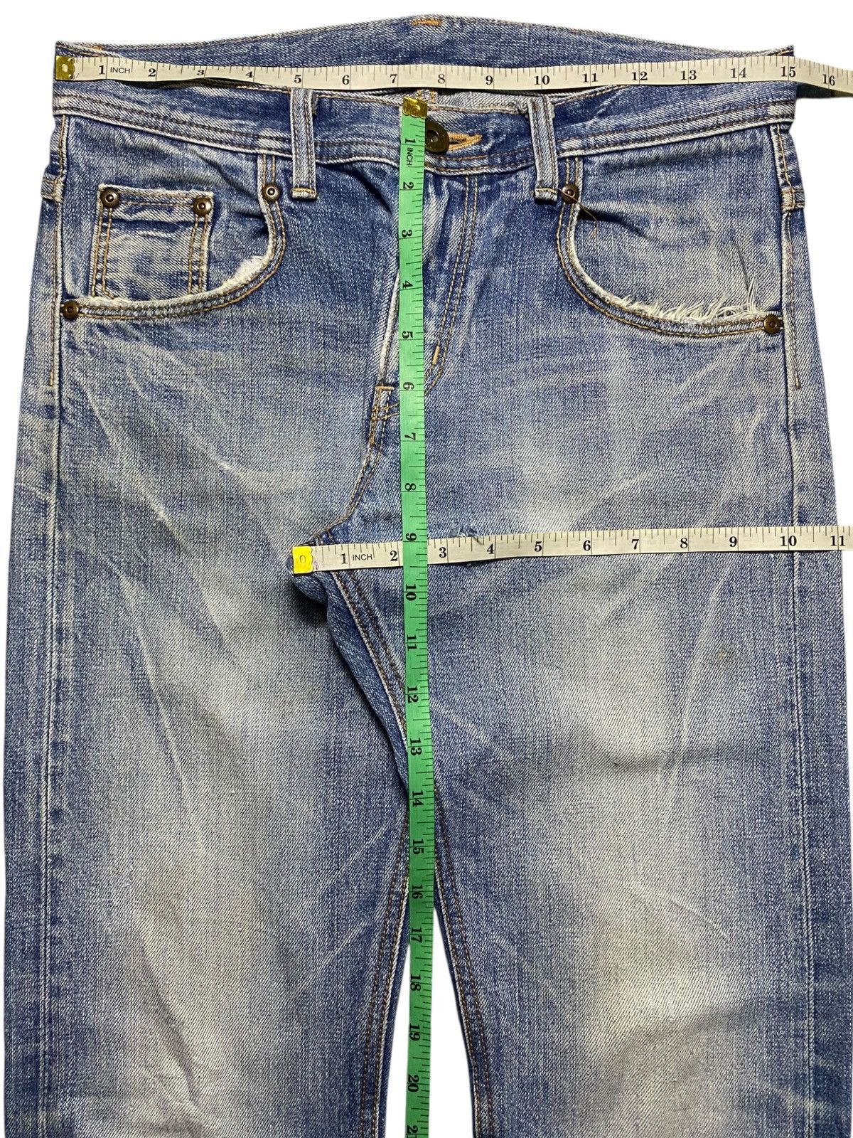 Lee × Vivienne Westwood Vintage Japan Lee Cowboy Buckle Back Distressed Skinny Jeans Size US 30 / EU 46 - 16 Thumbnail