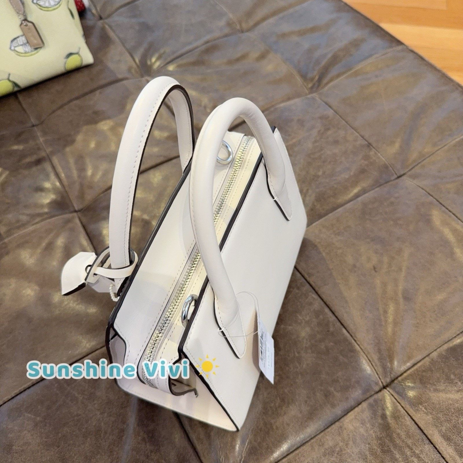 Coach New COACH Andrea Carryall Shoulder Bag Leather CP081 Chalk Size ONE SIZE - 3 Thumbnail