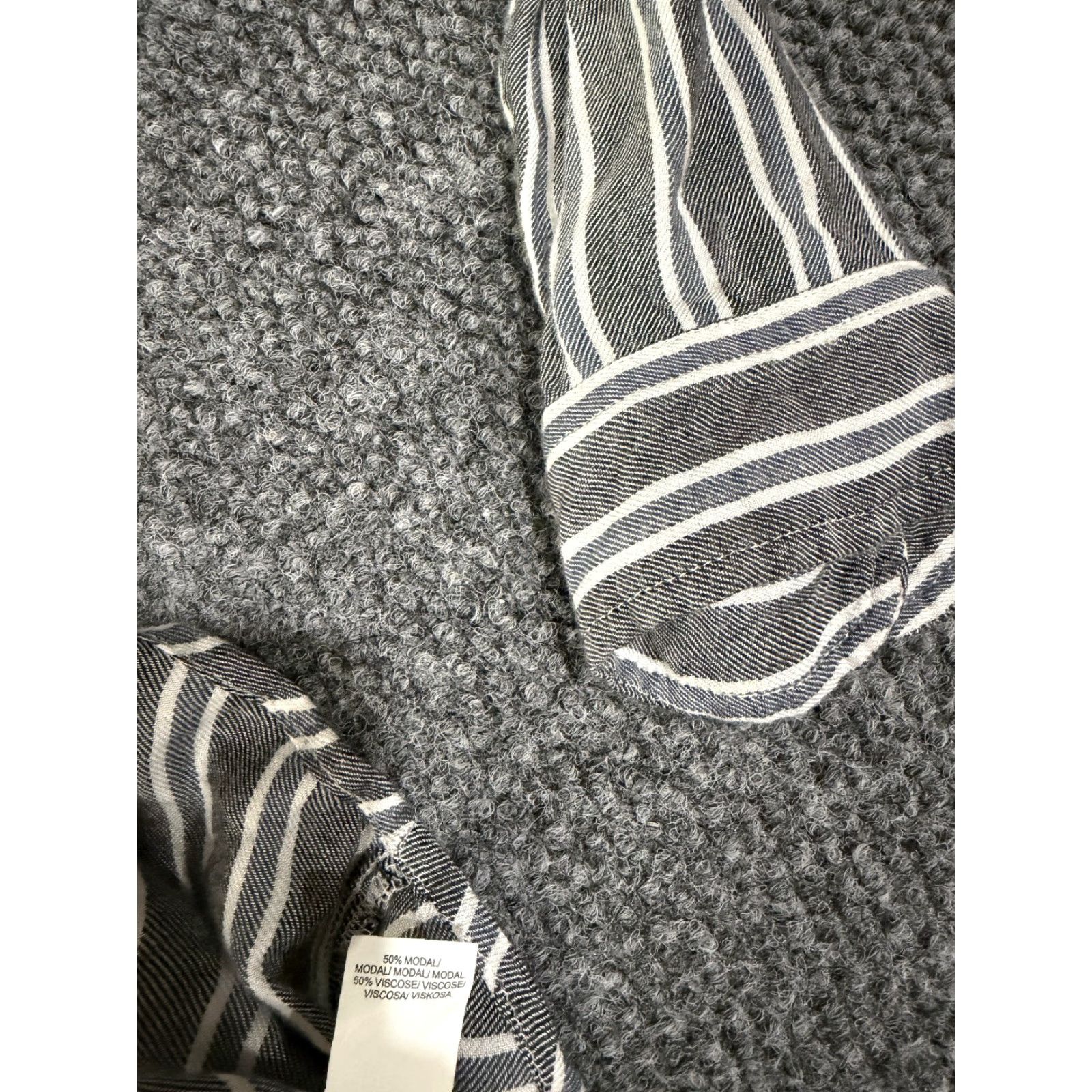 Lucky Brand Lucky Brand Shirt Womens XL Gray White Striped Long Sleeve Button Up Casual Blouse Size XL / US 12-14 / IT 48-50 - 4 Thumbnail