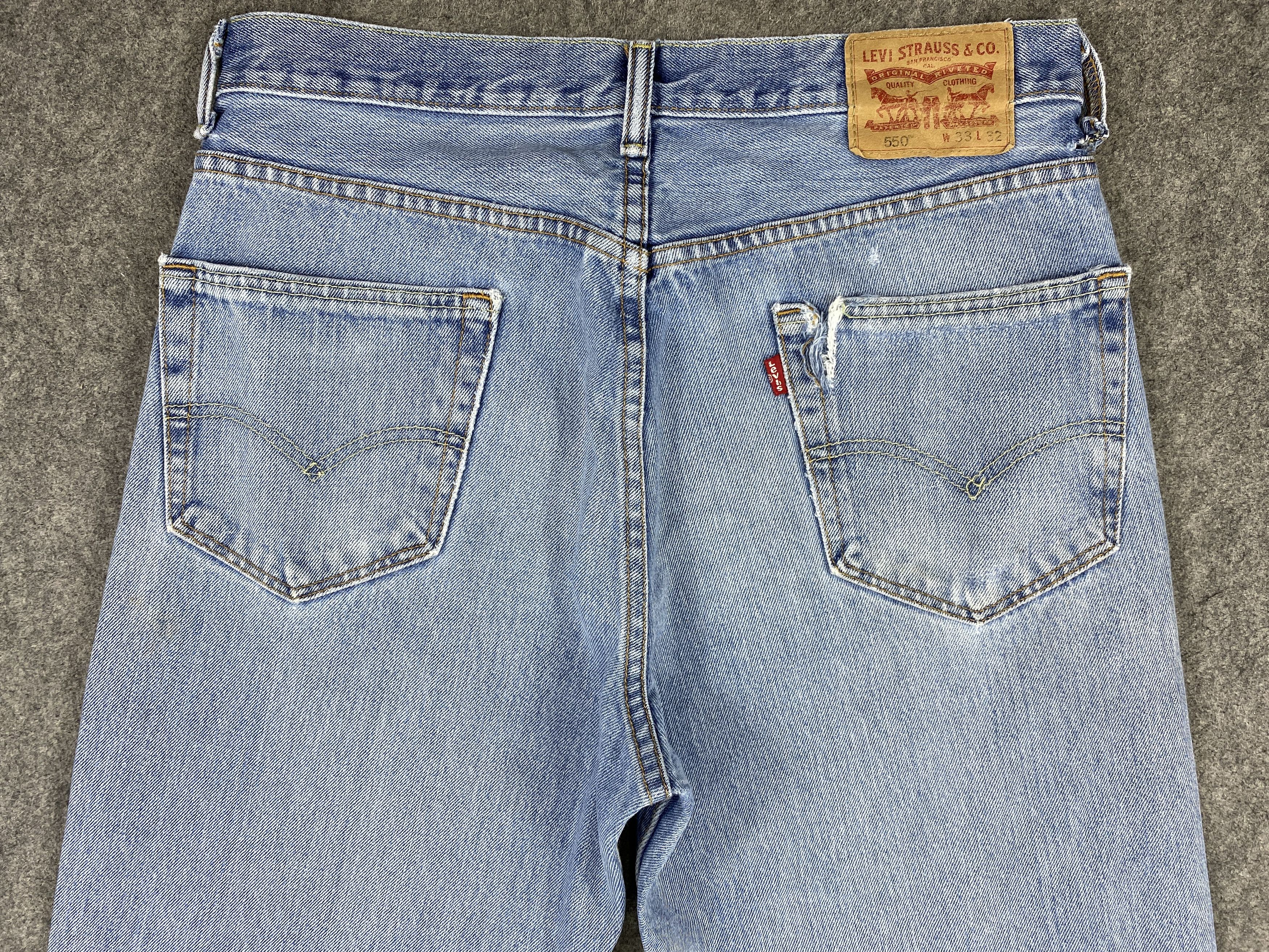 Levi's Mid Blue Vintage Levi's 550 Jeans 34x32.5 Denim -JN1996 Size US 34 / EU 50 - 4 Thumbnail