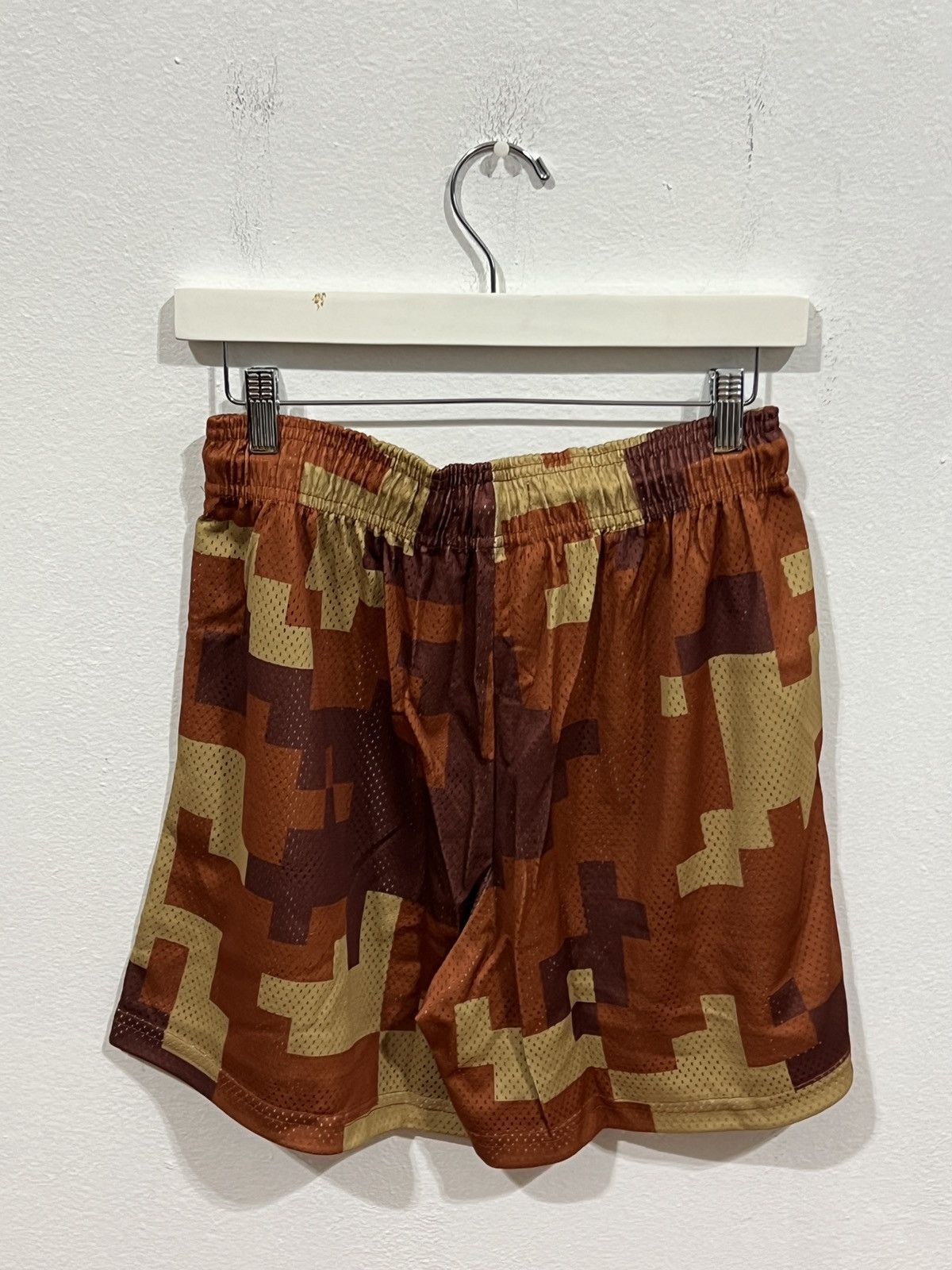 Eric Emanuel Eric Emanuel Brown Camo Digi Short Size US 34 / EU 50 - 3 Thumbnail
