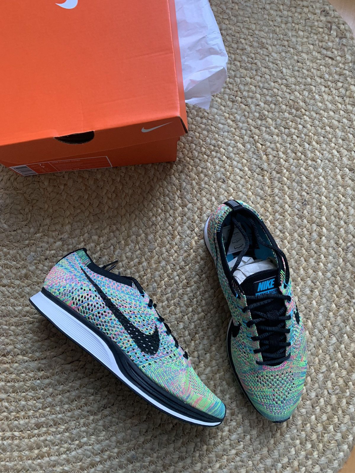 image of Nike Flyknit Racer Multicolor Size 7.5 Us Shoes in Green, Men's