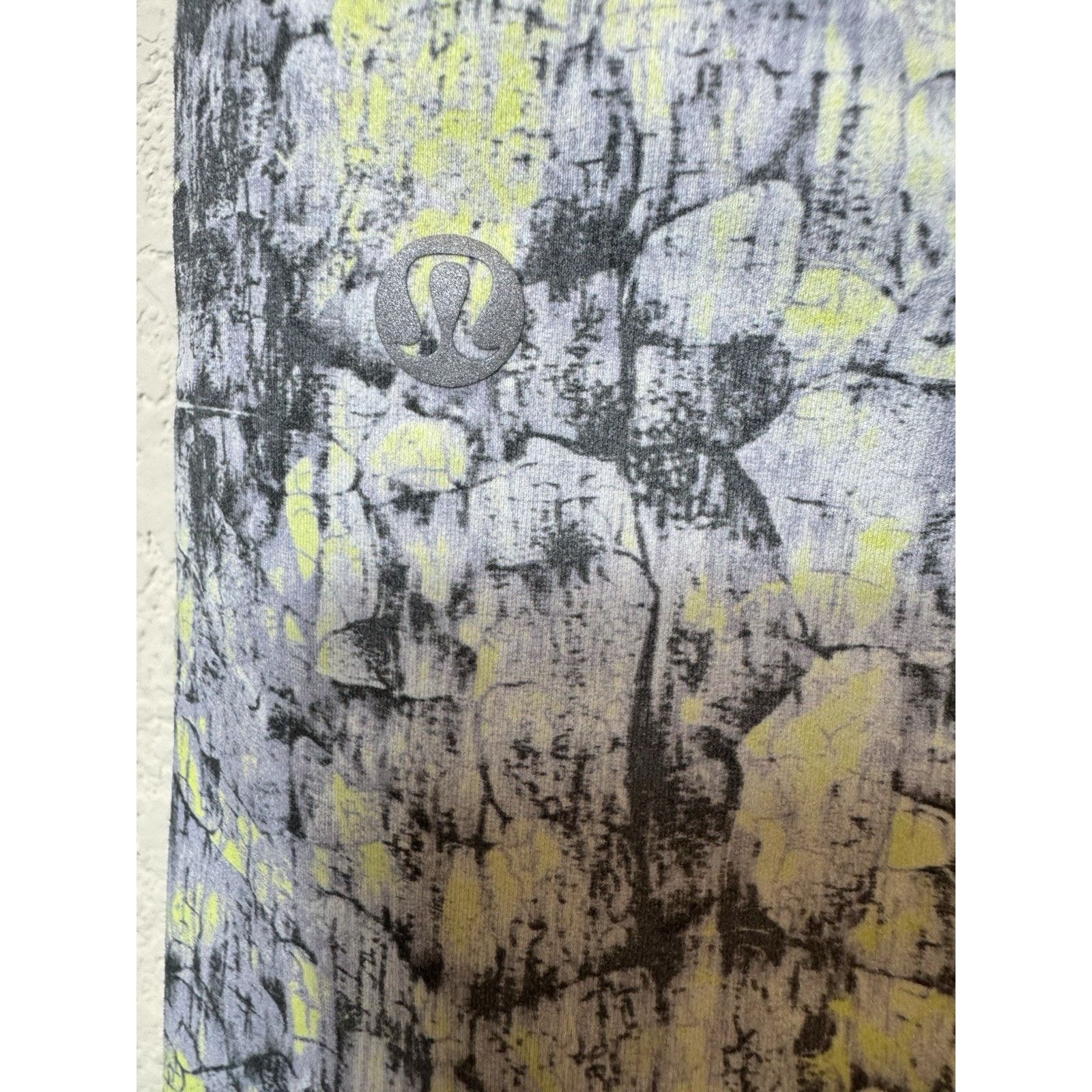Lululemon Lululemon Wunder Train HR Tight 25” Everlux Grey Yellow 14 Size 36" / US 14 / IT 50 - 7 Thumbnail