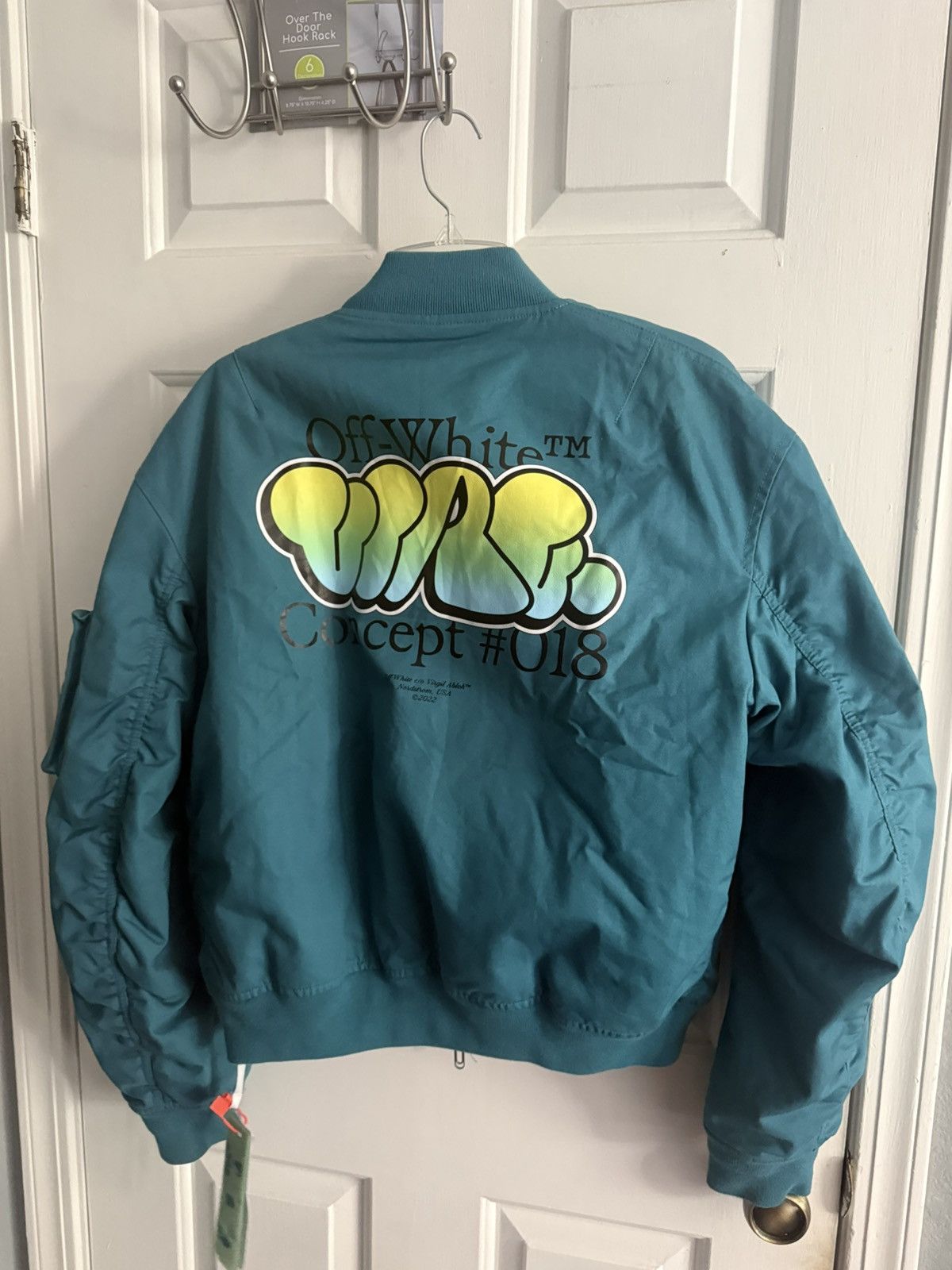 Off-White Off White x Nordstrom Exclusive Graffiti New Concepts Bomber Size US M / EU 48-50 / 2 - 1 Thumbnail