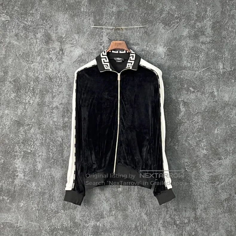 Versace Versace Greek back-grain velvet coat Size US M / EU 48-50 / 2 - 1 Thumbnail