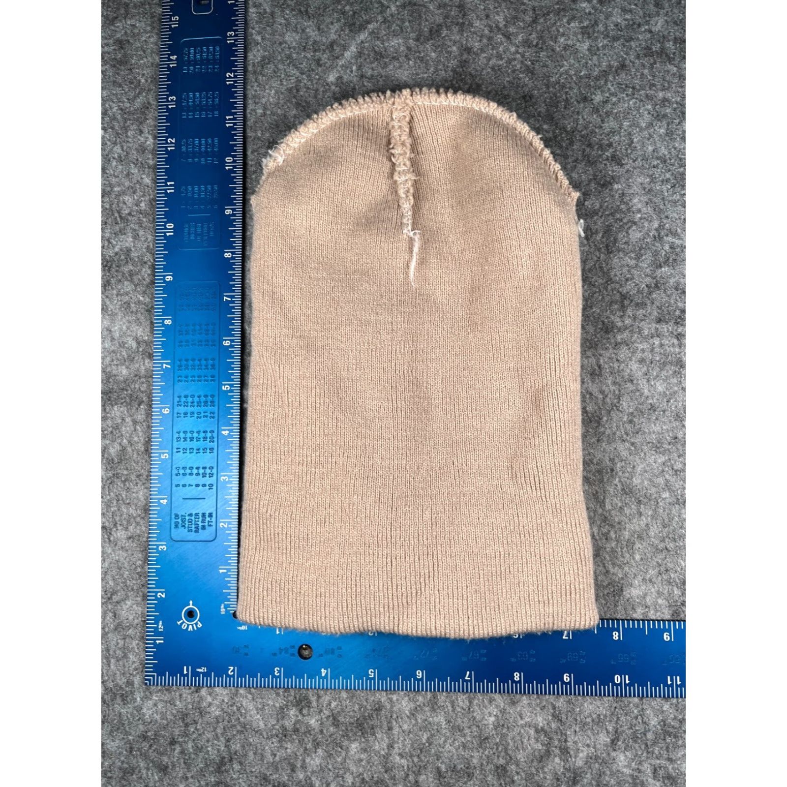 Vintage Beige Knit Beanie Women's One Size Lightweight Embroidered Outdoor Ski Hat Size ONE SIZE - 7 Thumbnail