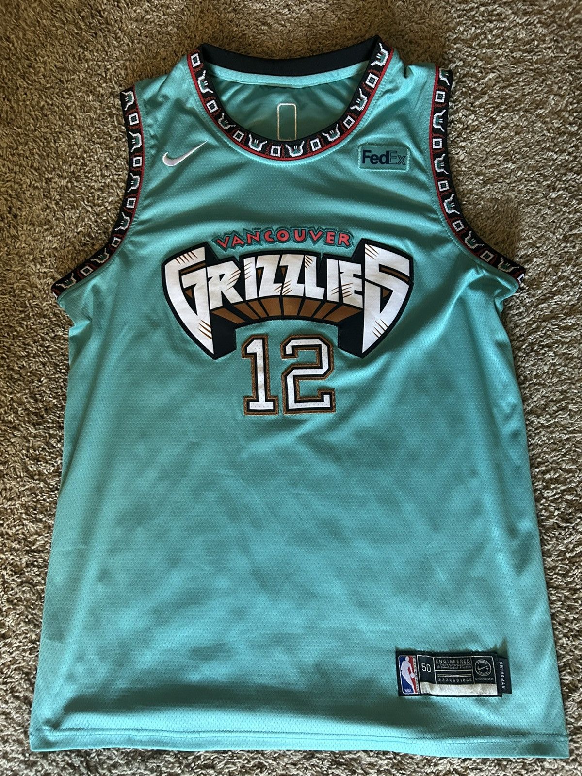 Nike Men’s Memphis Grizzlies #12 Ja Morant Hardwood Classics Size US L / EU 52-54 / 3 - 1 Thumbnail