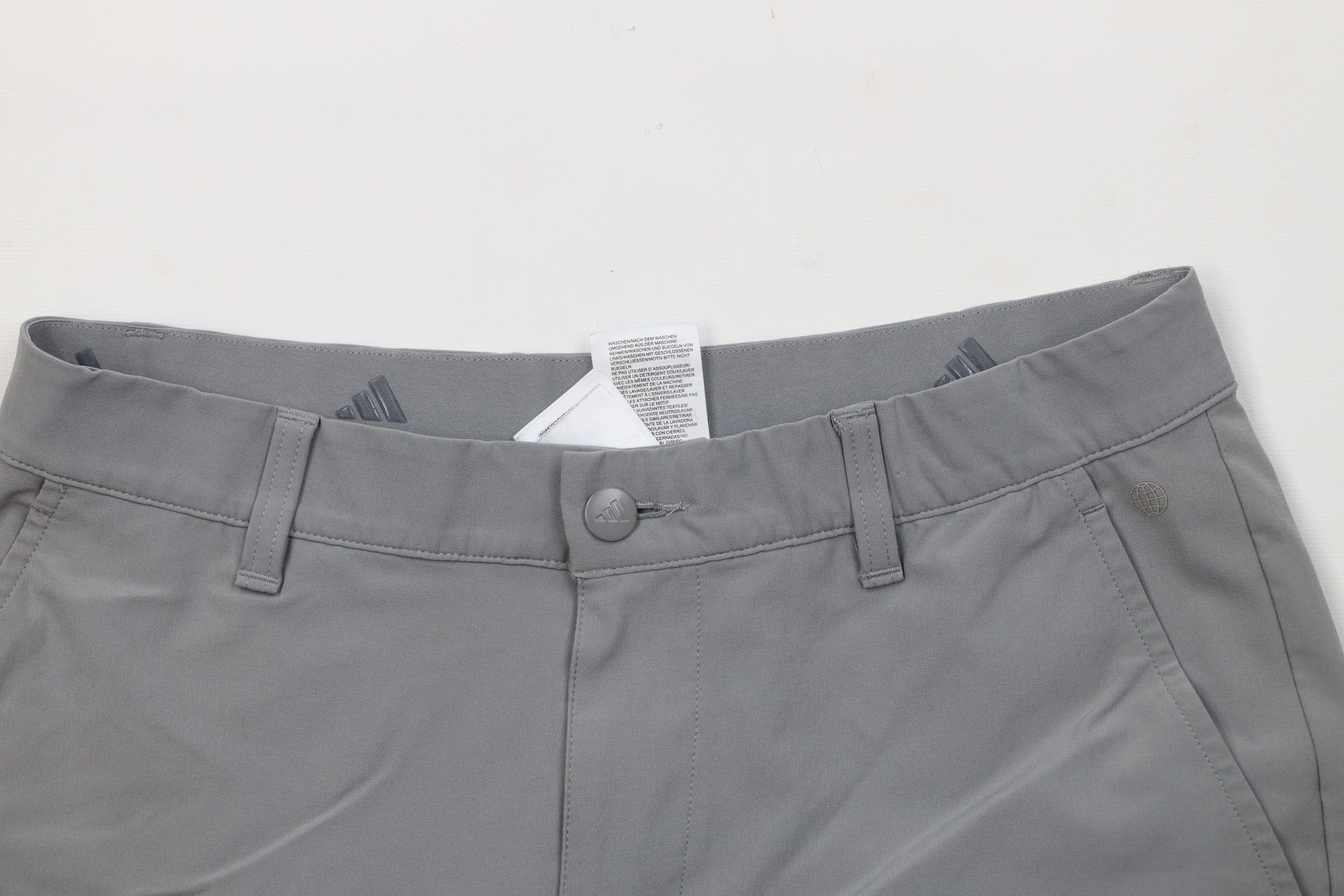 Adidas Adidas Golf Tech Above Knee Golfing Chino Shorts Gray Size US 30 / EU 46 - 2 Thumbnail