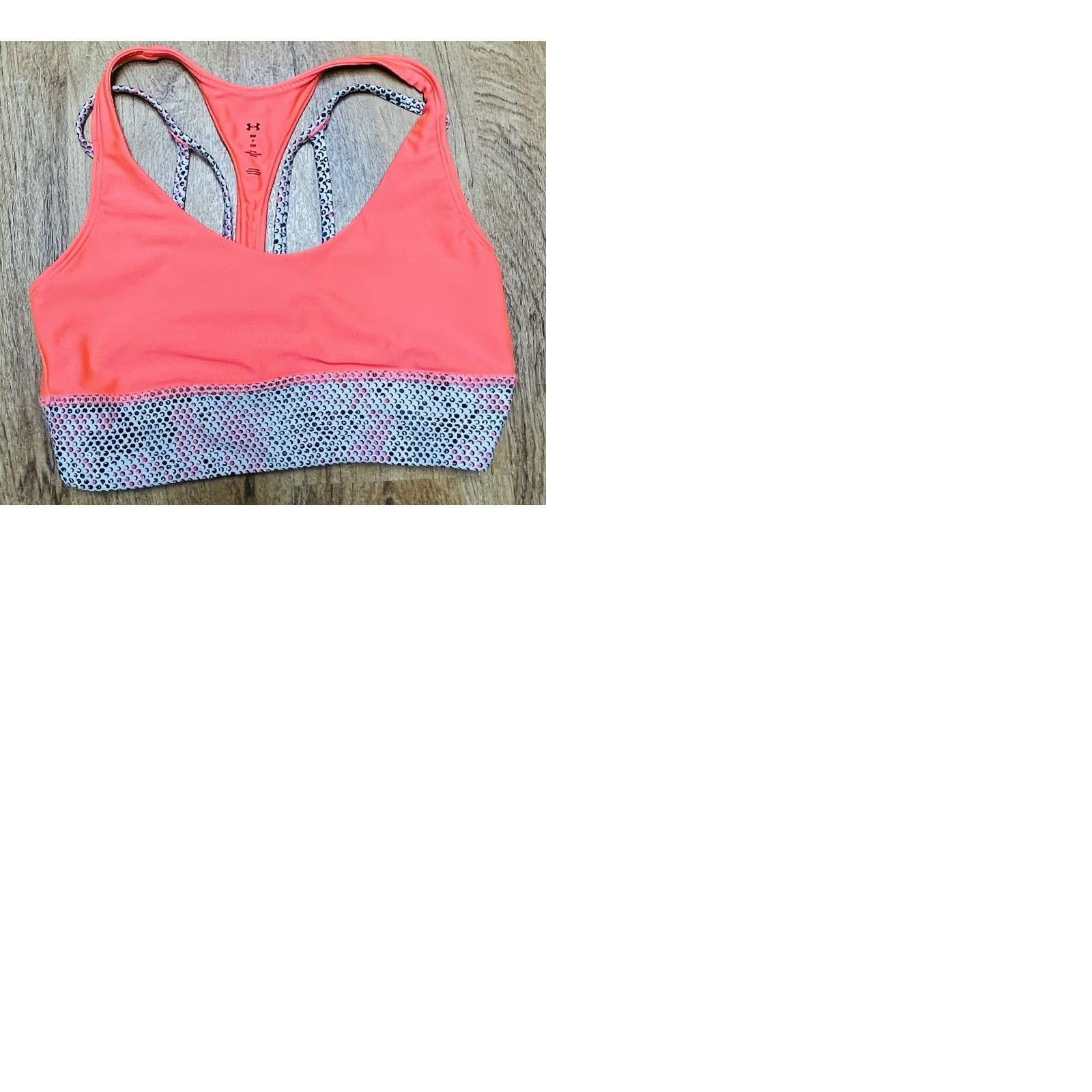 Under Armour VINTAGE Under Armour Sports Bra Shirt Women’s? Size ONE SIZE - 9 Thumbnail