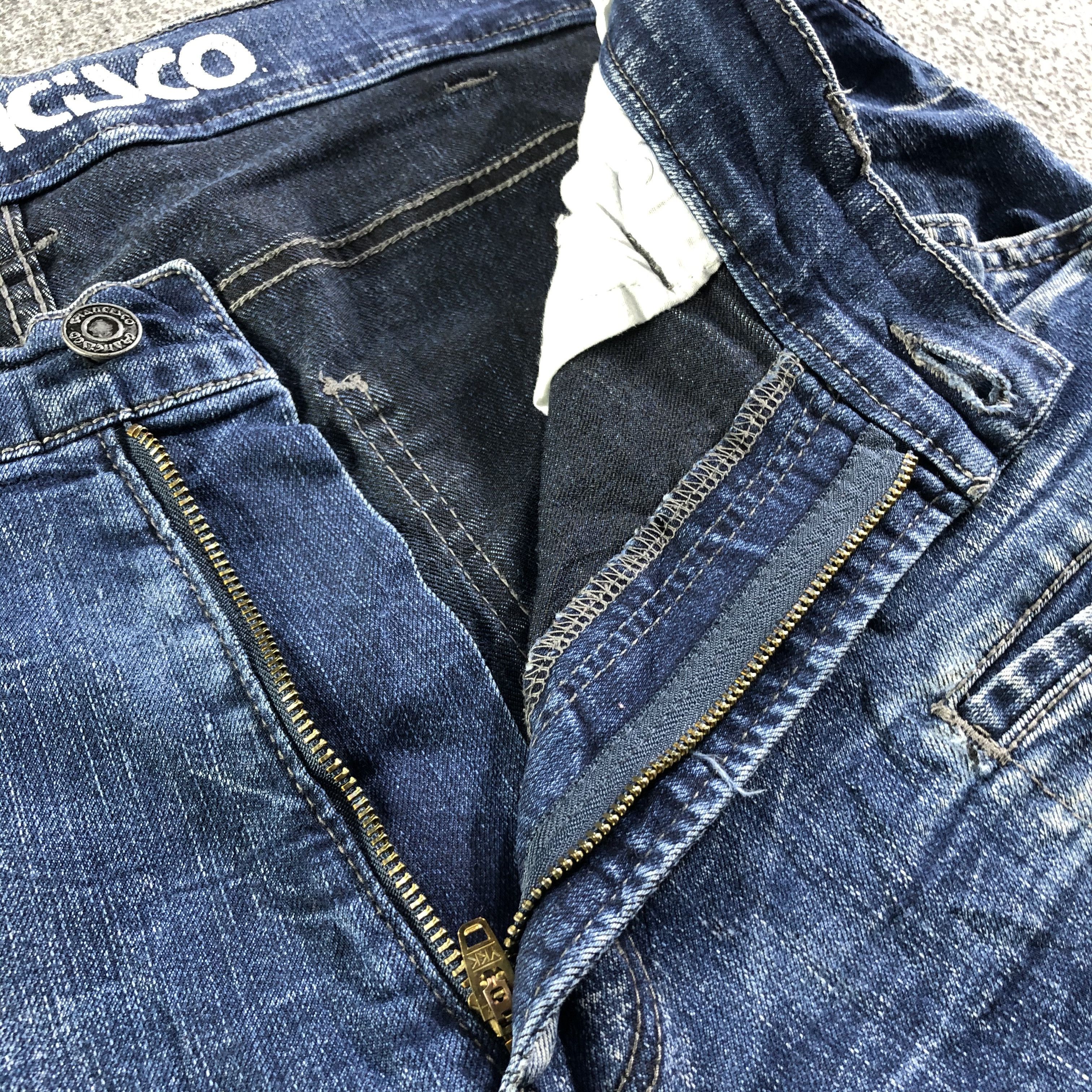 Japanese Brand × Vintage Vintage Japan Jeans-J4597 Size US 37 - 8 Thumbnail