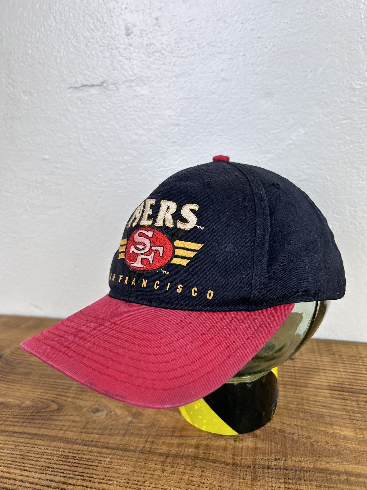 NFL 90s Vintage NFL San Francisco 49ers Embroidered Logo Cap Size ONE SIZE - 2 Thumbnail