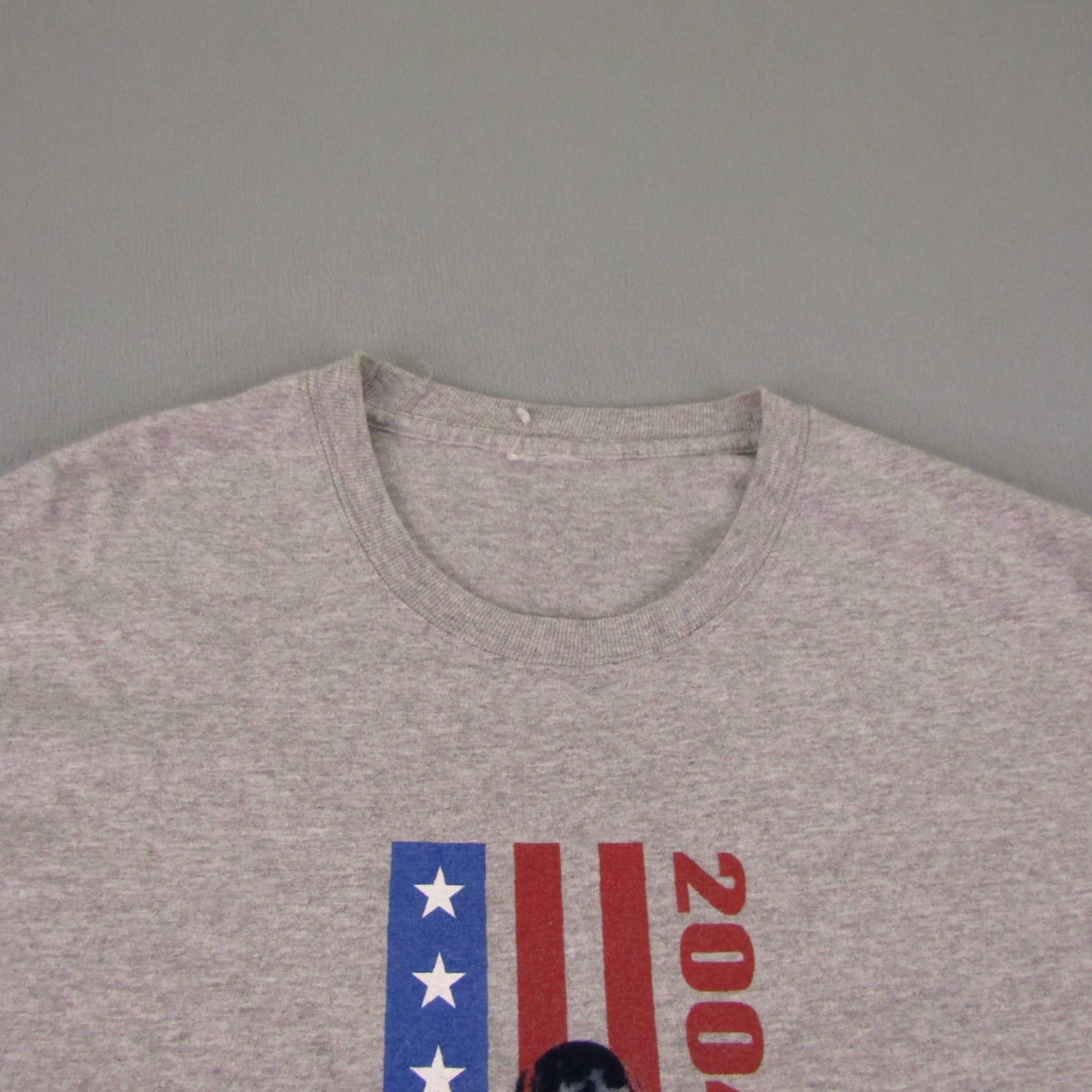 Disney VINTAGE Disney Shirt Men Large Gray Mickey Mouse USA Flag 2000s Tee Mens Large Gray Mickey Mouse USA Flag 2000s Shirt Size US L / EU 52-54 / 3 - 3 Thumbnail