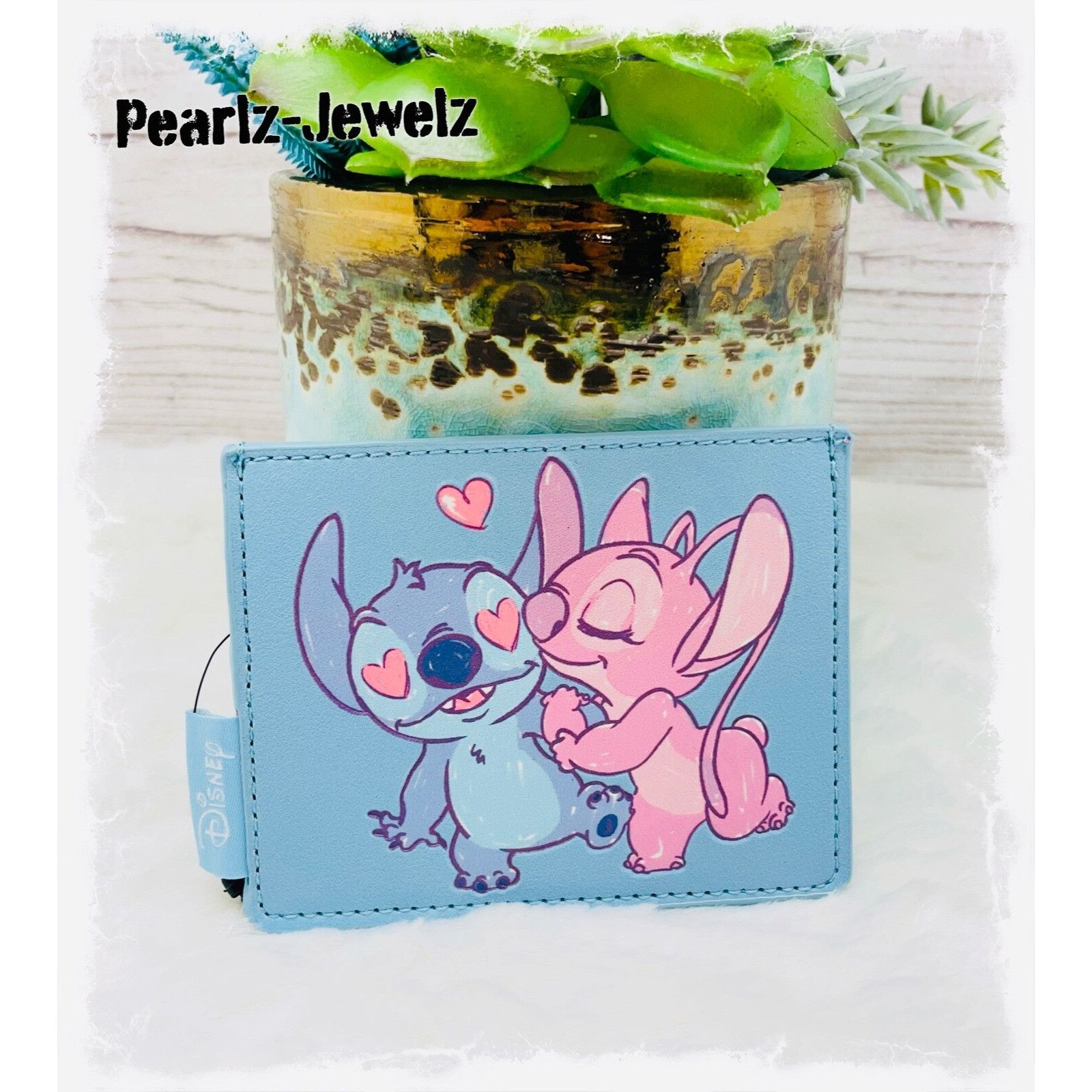 Disney Loungefly Disney Lilo & Stitch Stitch Angel Couple Kiss Card Size ONE SIZE - 1 Thumbnail