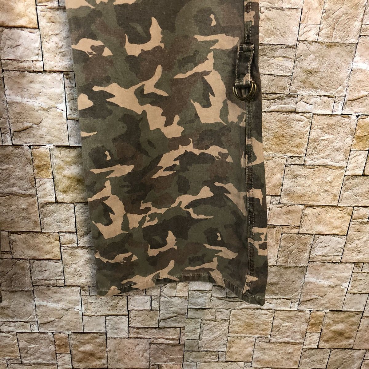 Japanese Brand Petit Berry Camo Cargo Multipocket Pants #A1157 Size 26" / US 2 / IT 38 - 12 Thumbnail