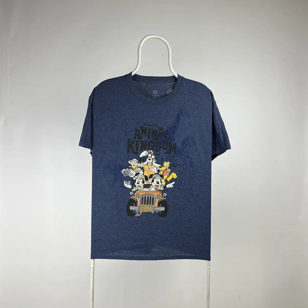 Disney Disney T-shirt vintage animal kingdom size Medium Size US M / EU 48-50 / 2 - 1 Thumbnail
