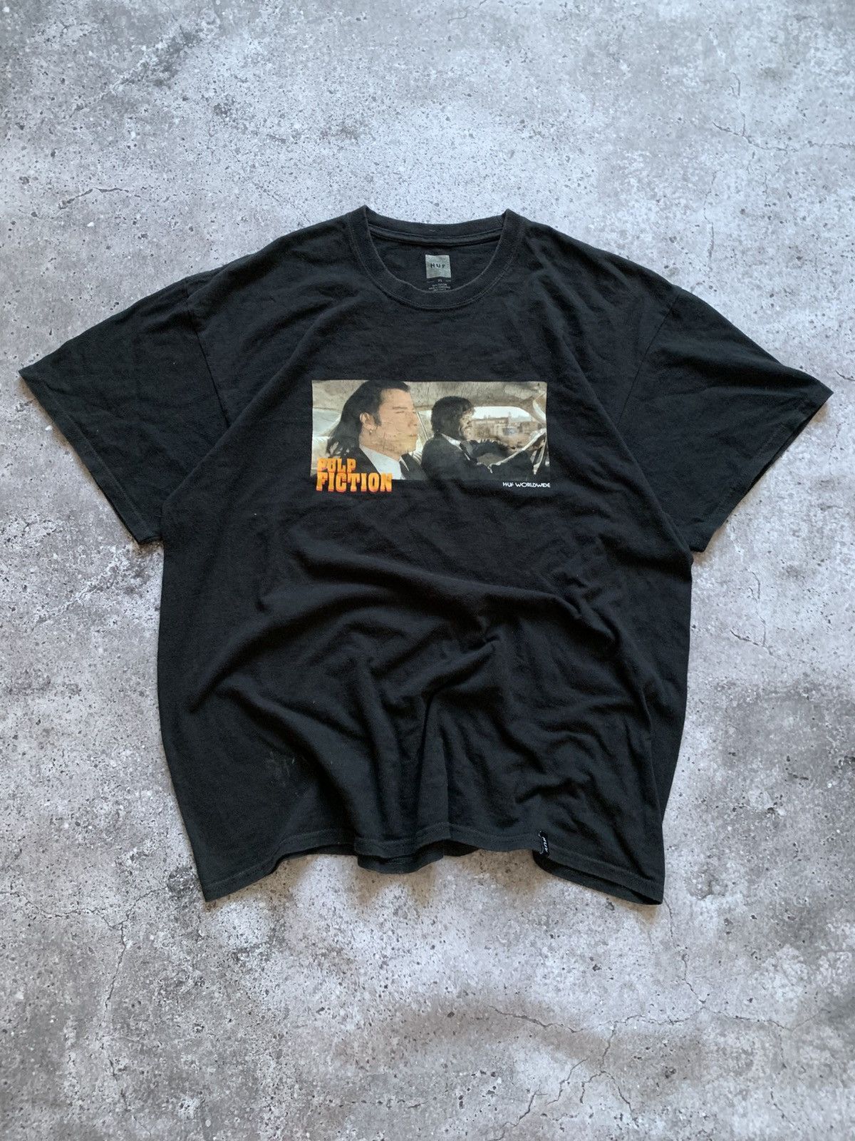 Huf 🔥PULP FICTION x HUF T SHIRT TEE Size US XL / EU 56 / 4 - 1 Thumbnail