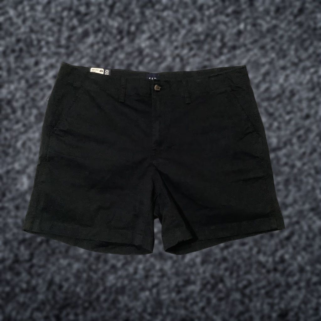 Gap GAP Shorts Womens 16 True Black Classic Midrise Short Stretch Cotton Chino NWT Size 38" / US 16 / IT 52 - 1 Thumbnail