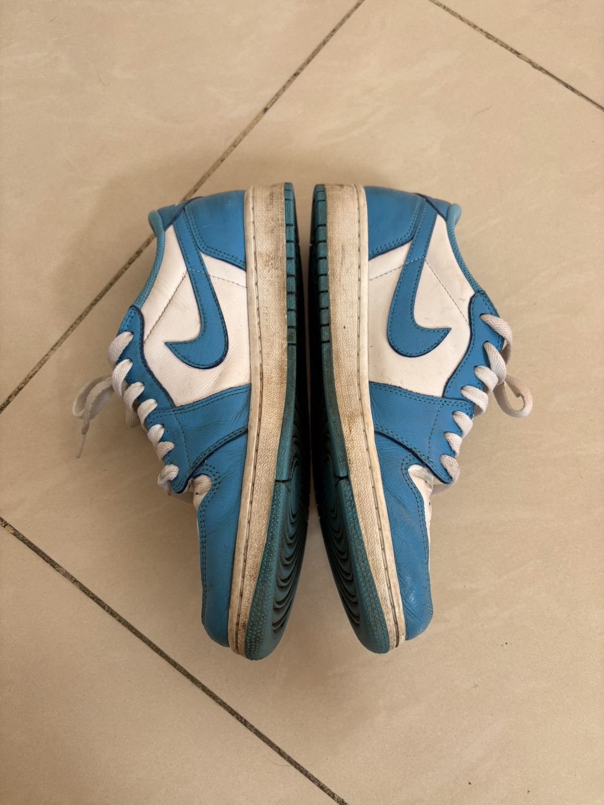 Nike Eric Koston Jordan 1 Low SB UNC Size US 8.5 / EU 41-42 - 2 Thumbnail