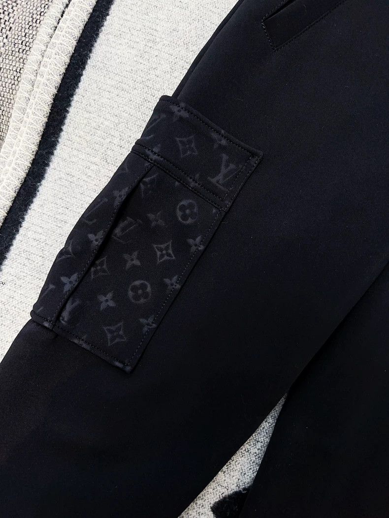 Louis Vuitton LOUIS VUITTON Black presbyopic sports corset pants 2504-Nex Size US 36 / EU 52 - 3 Thumbnail