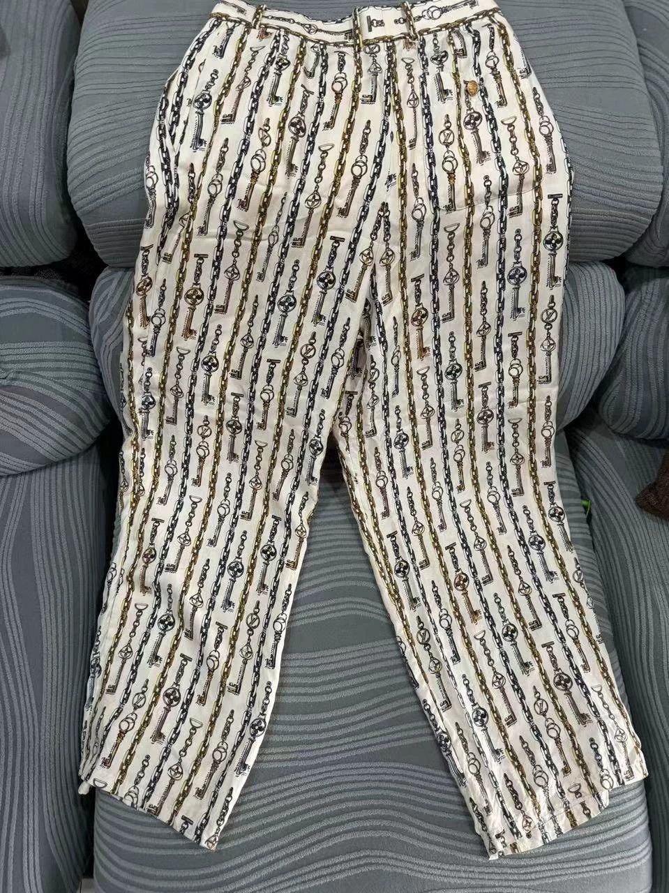 Louis Vuitton LV Silk Pants Women's 38 Worn Once No Snags Size 27" / US 4 / IT 40 - 1 Thumbnail