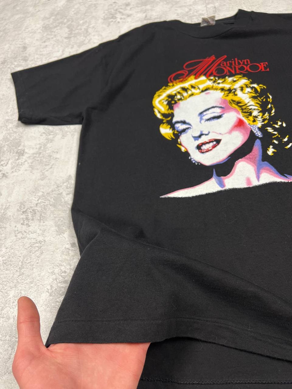 Vintage Vintage Marilyn Monroe T-Shirt Big Logo Size US L / EU 52-54 / 3 - 11 Thumbnail