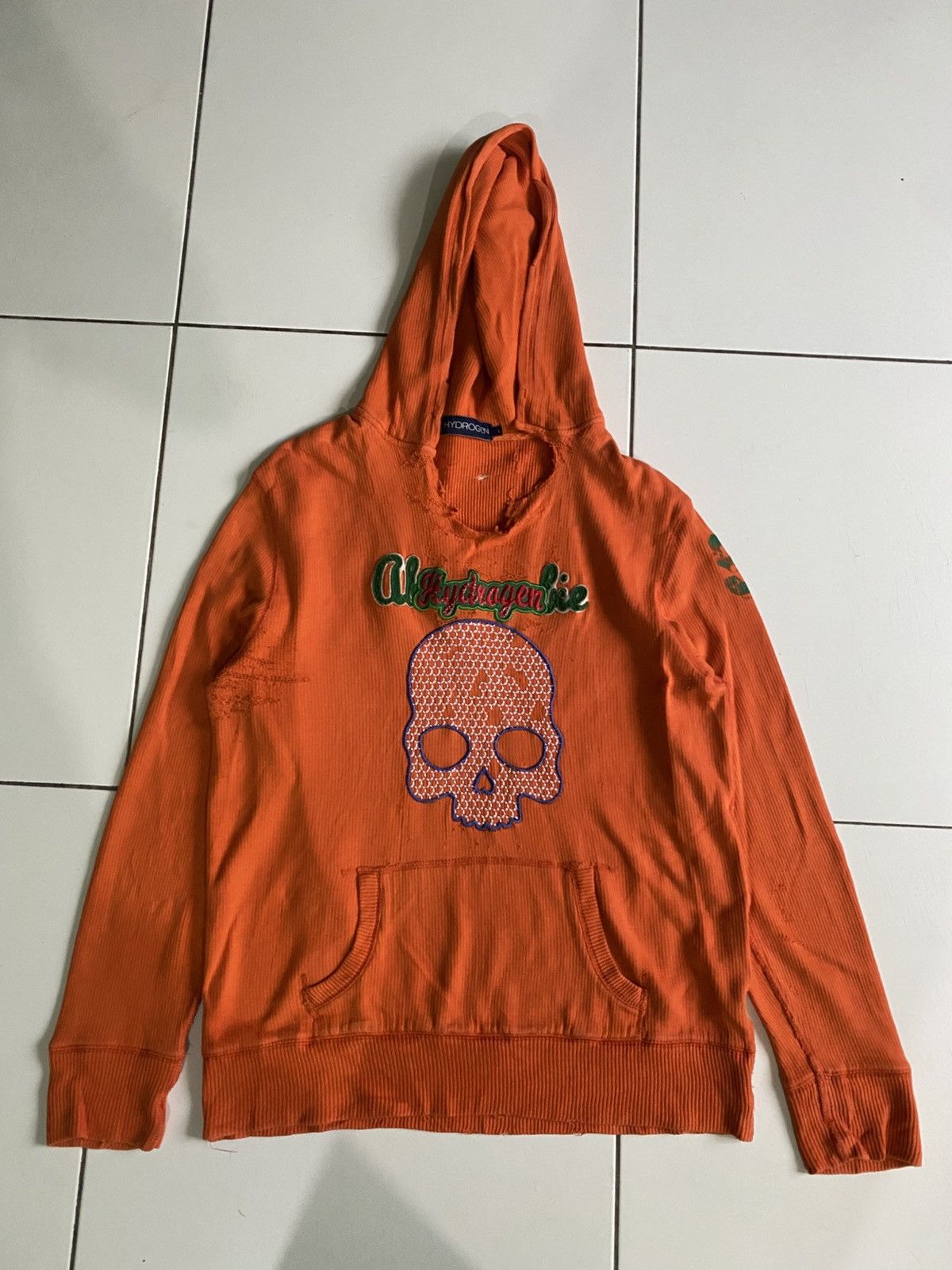 HYDROGEN Vintage Hydrogen spell out Distressed skull hoodie Size US L / EU 52-54 / 3 - 1 Thumbnail